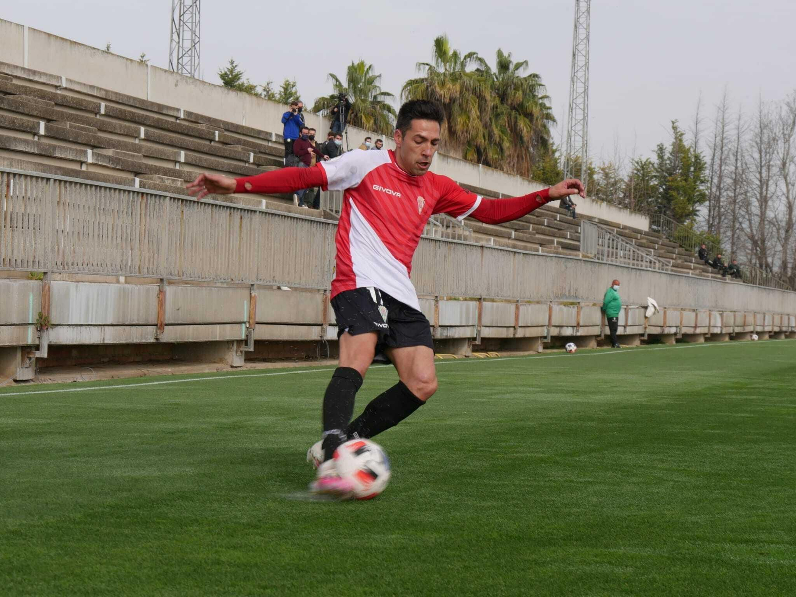 Fotografías: Partido de entrenamiento entre el Córdoba CF y su filial