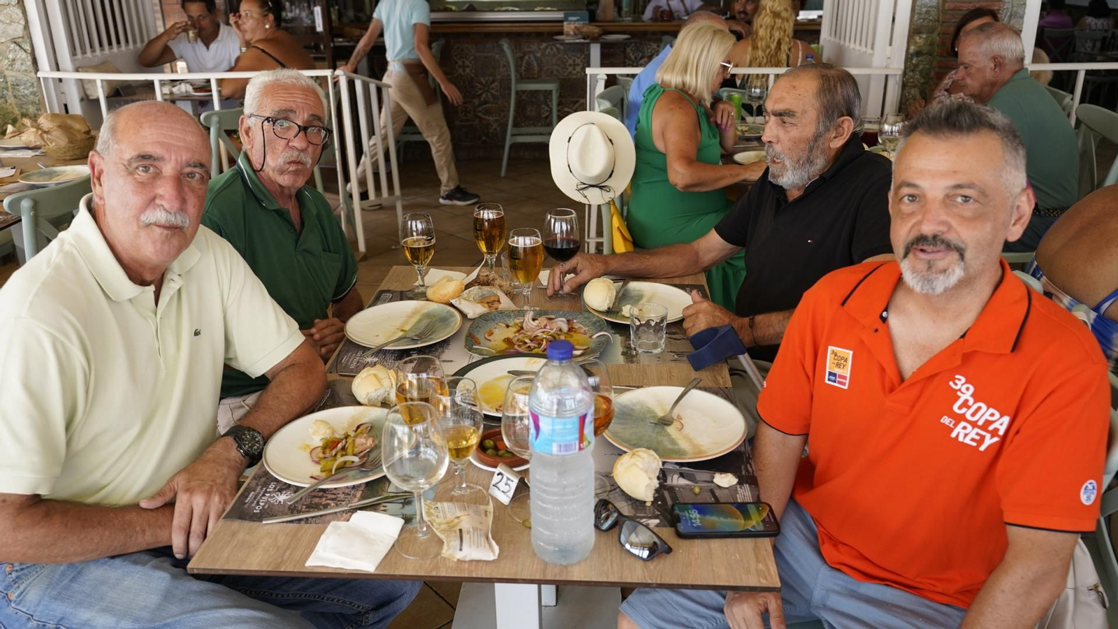 Fotos del almuerzo de la Peña de la Bufanda en el restaurante Los Pulpos.