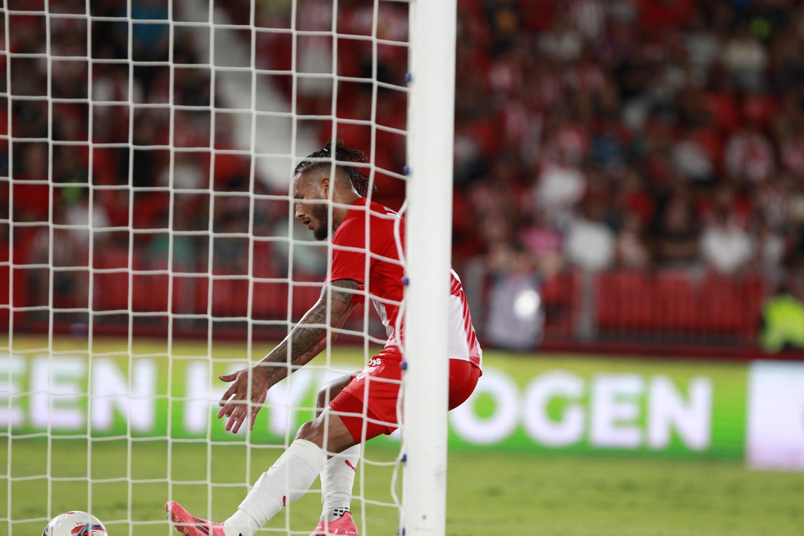 El partido U.D. Almería-C.D. Castellón en imágenes