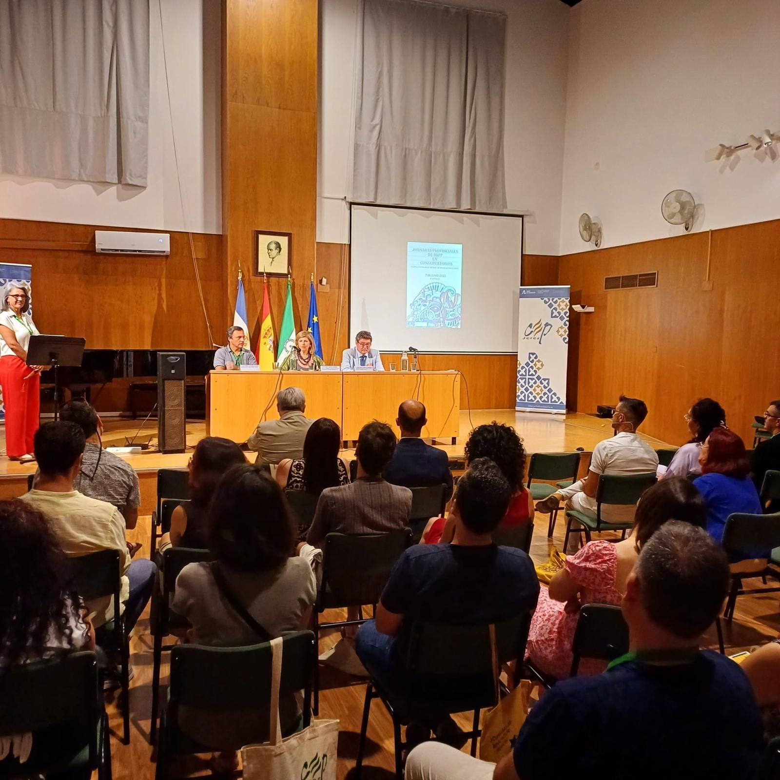 Un momento del acto de inauguración.