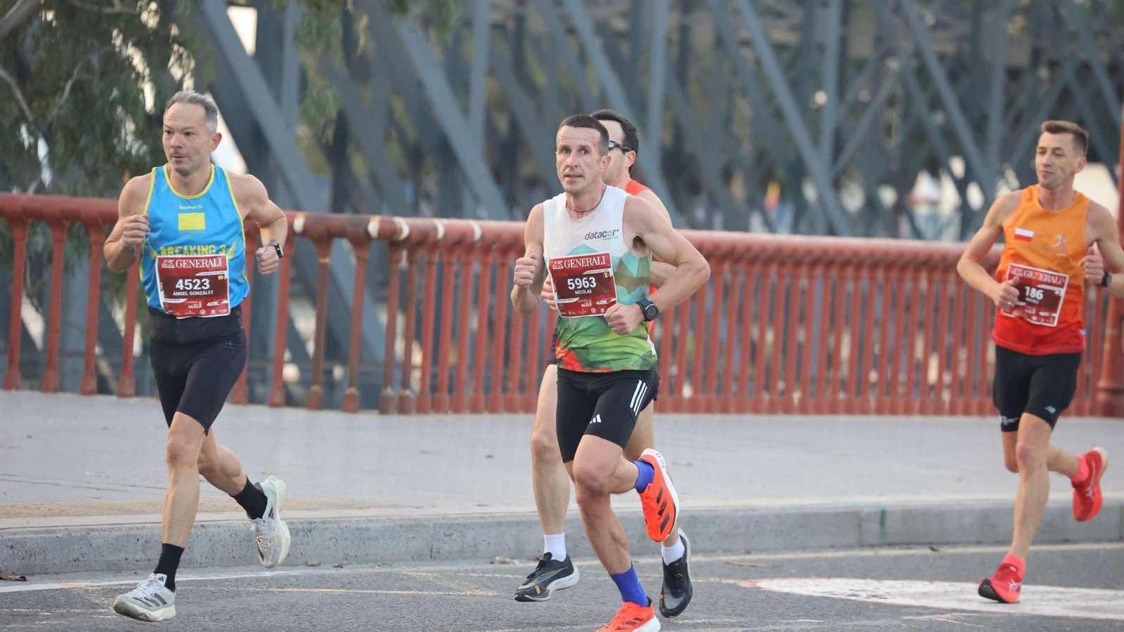 Las mejores fotos de la Maratón de Málaga 2024