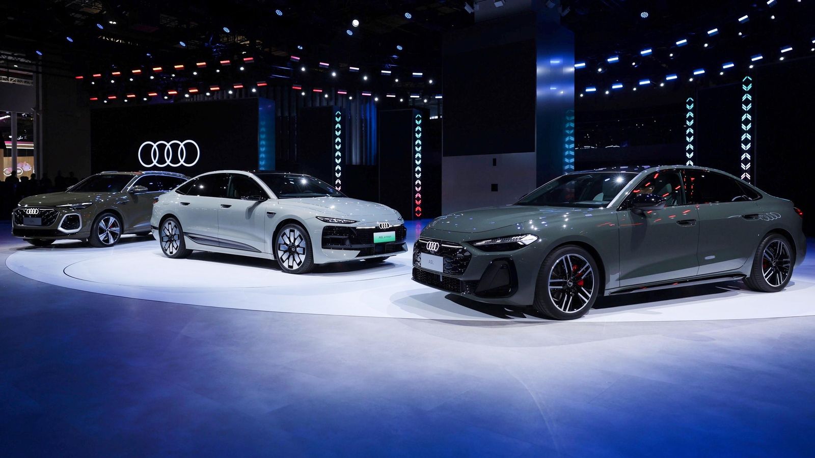 Tres de los cuatro modelos presentados con versiones de batalla larga por Audi y que muestran la predilección del mercado chino por este tipo de versiones.