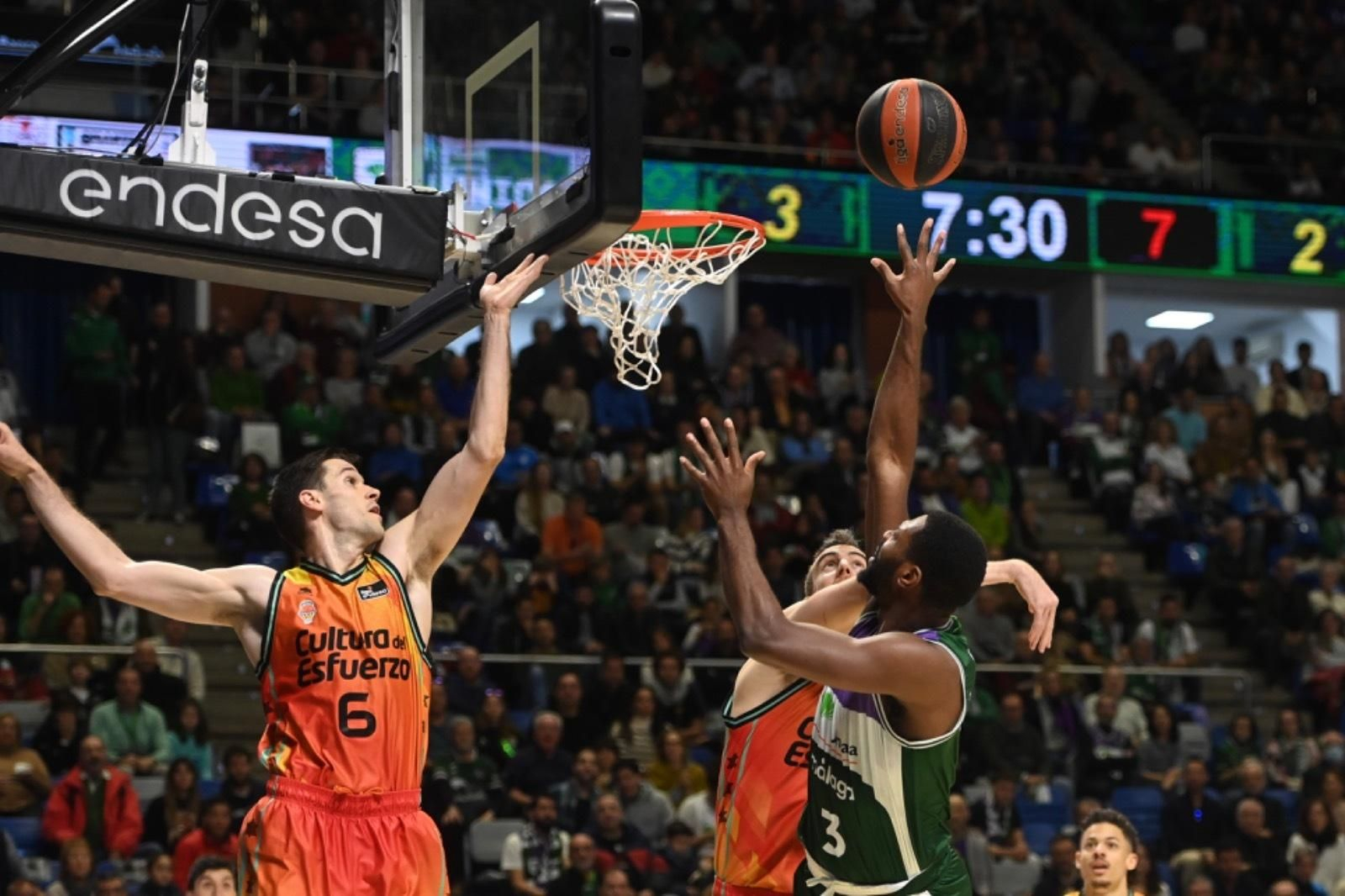 Unicaja - Valencia Basket, en fotos