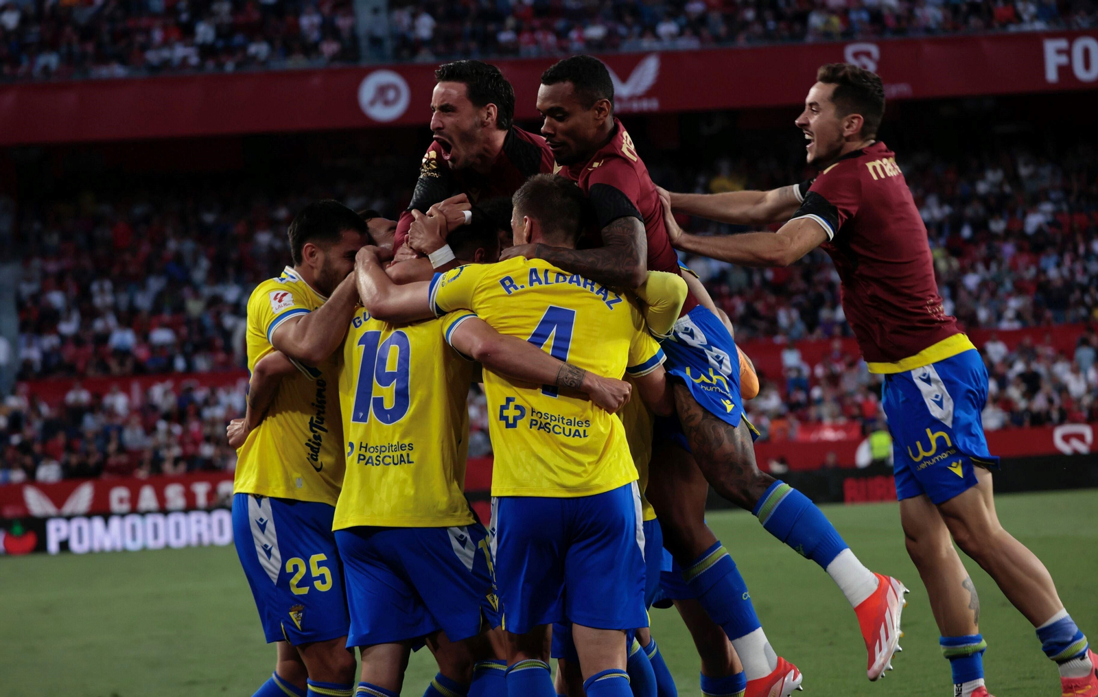 Todas las imágenes del Sevilla-Cádiz