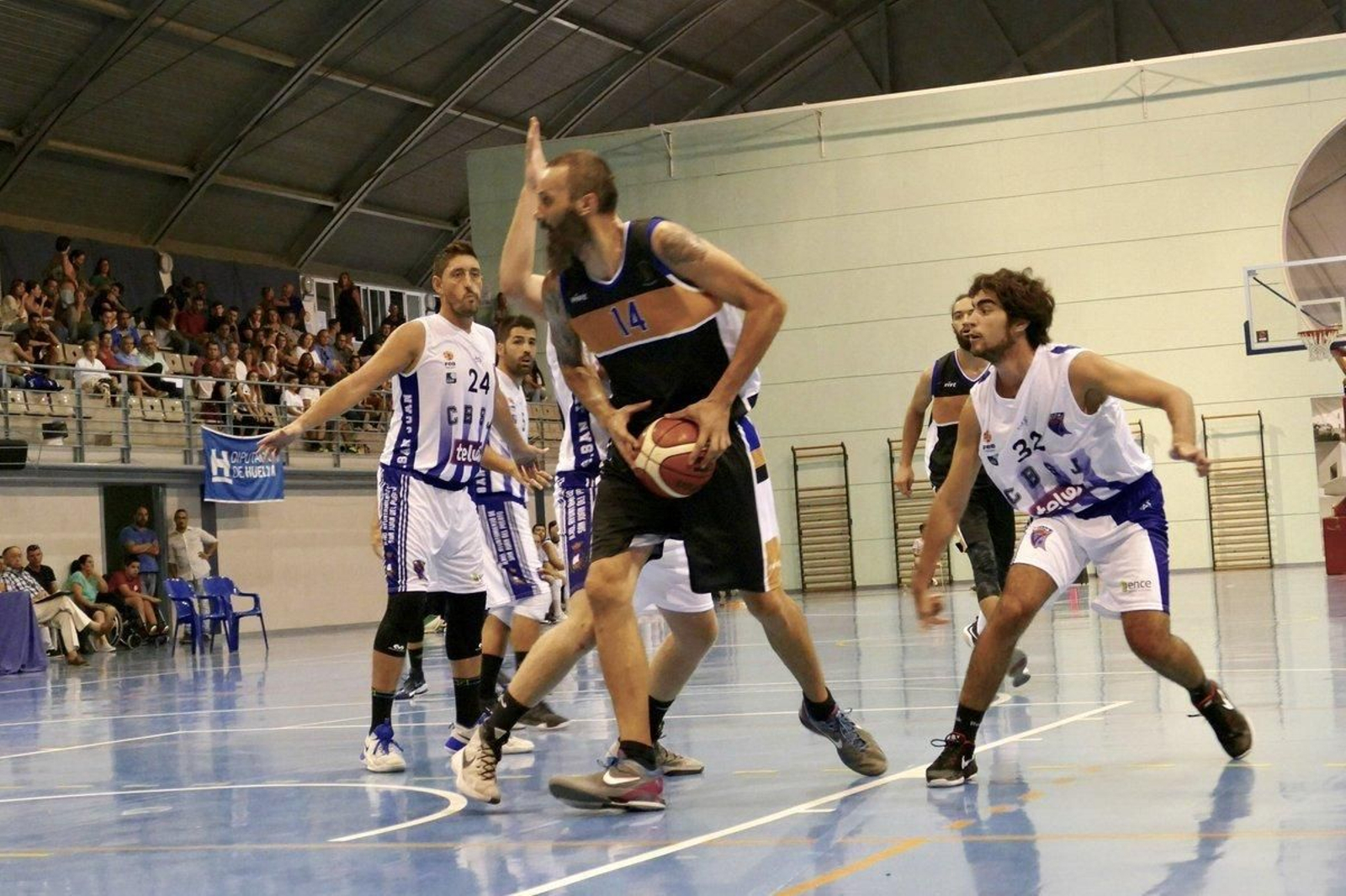 Gran ambiente y mucho nivel en un Trofeo Diputación que vivió ayer en Gibraleón la última jornada de la presente edición.
