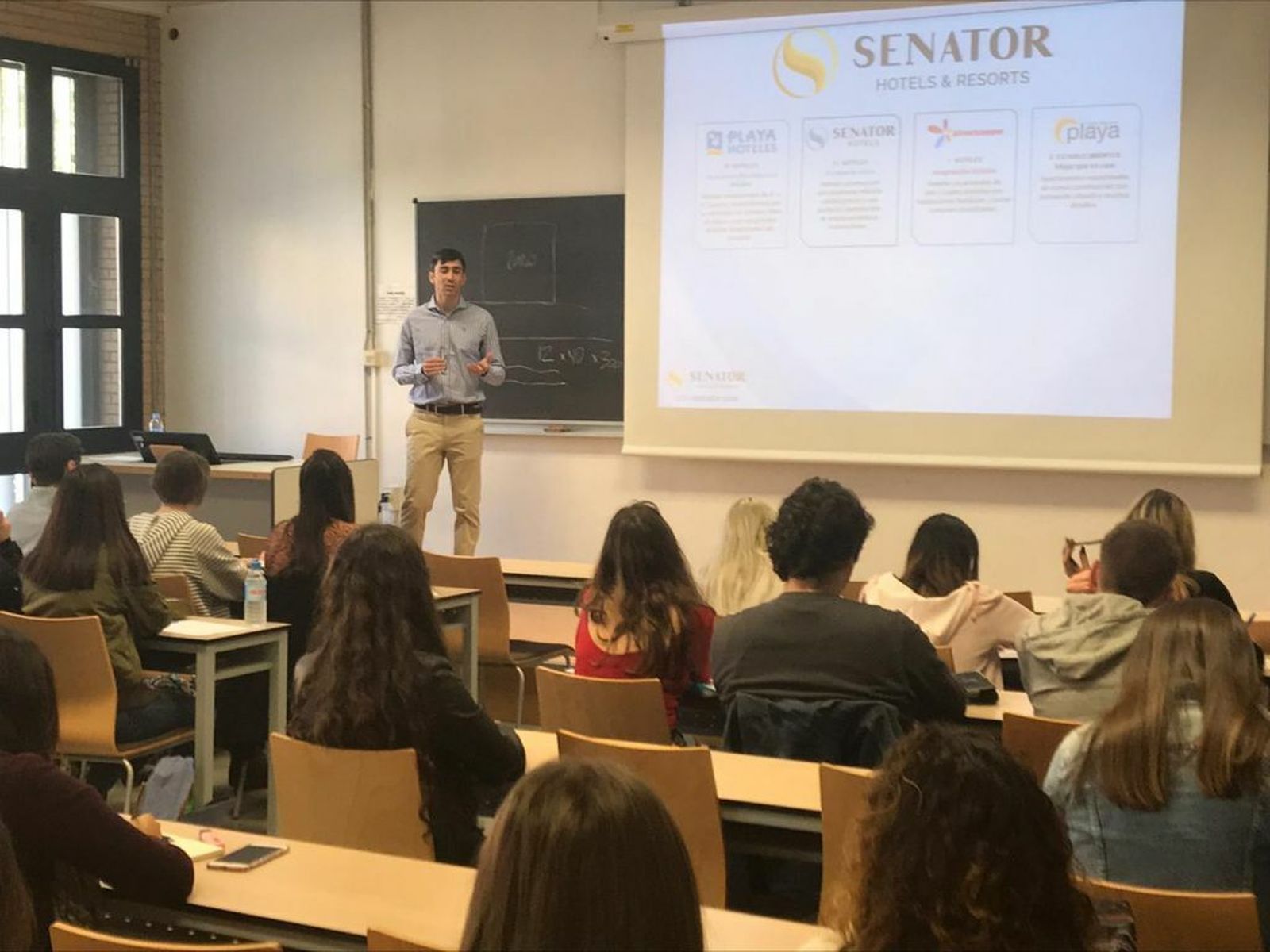 Imagen de uno de los seminarios celebrados en la Universidad de Almería.