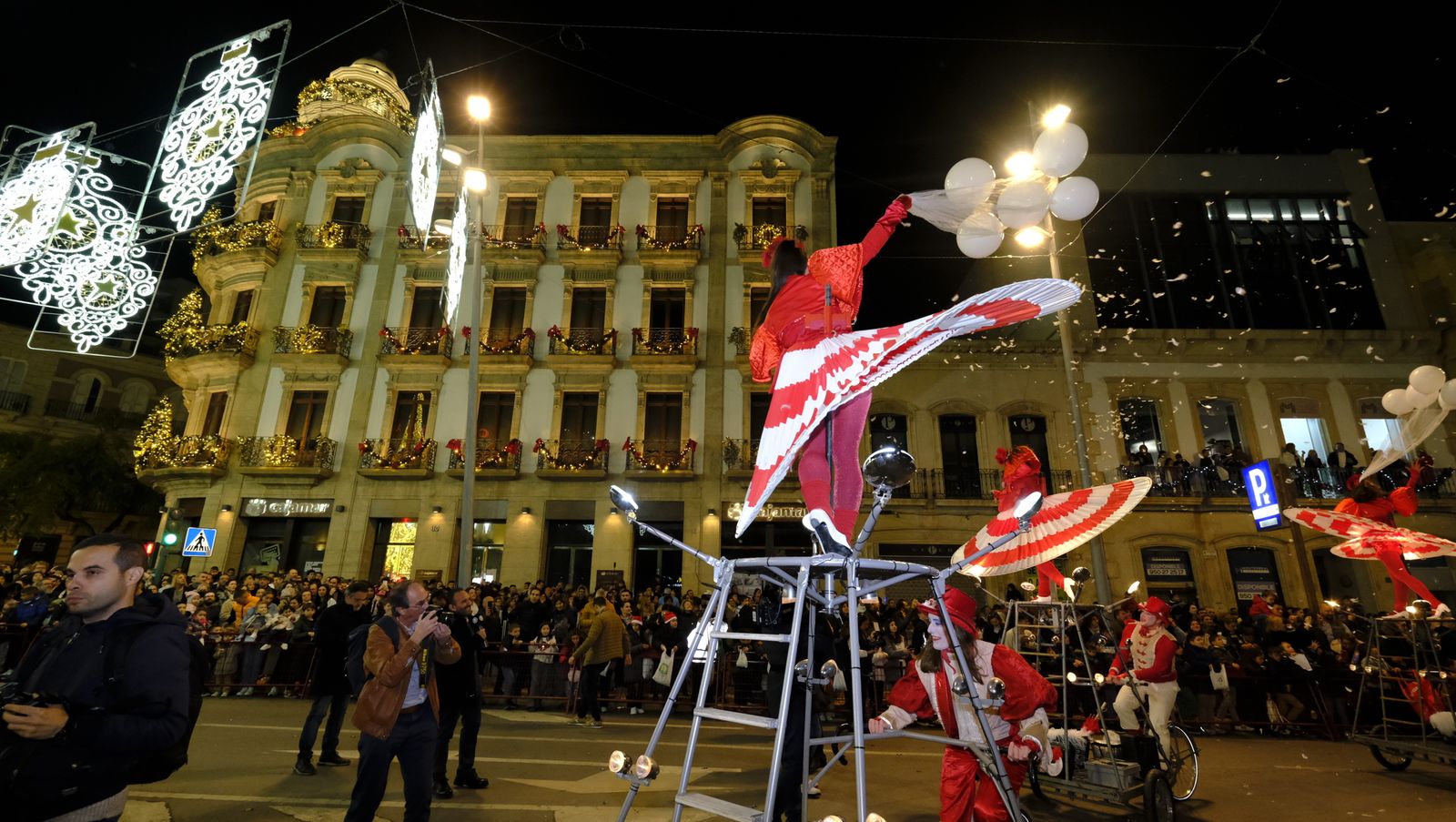 Fotogalería de la Cabalgata de Reyes Magos en Almería