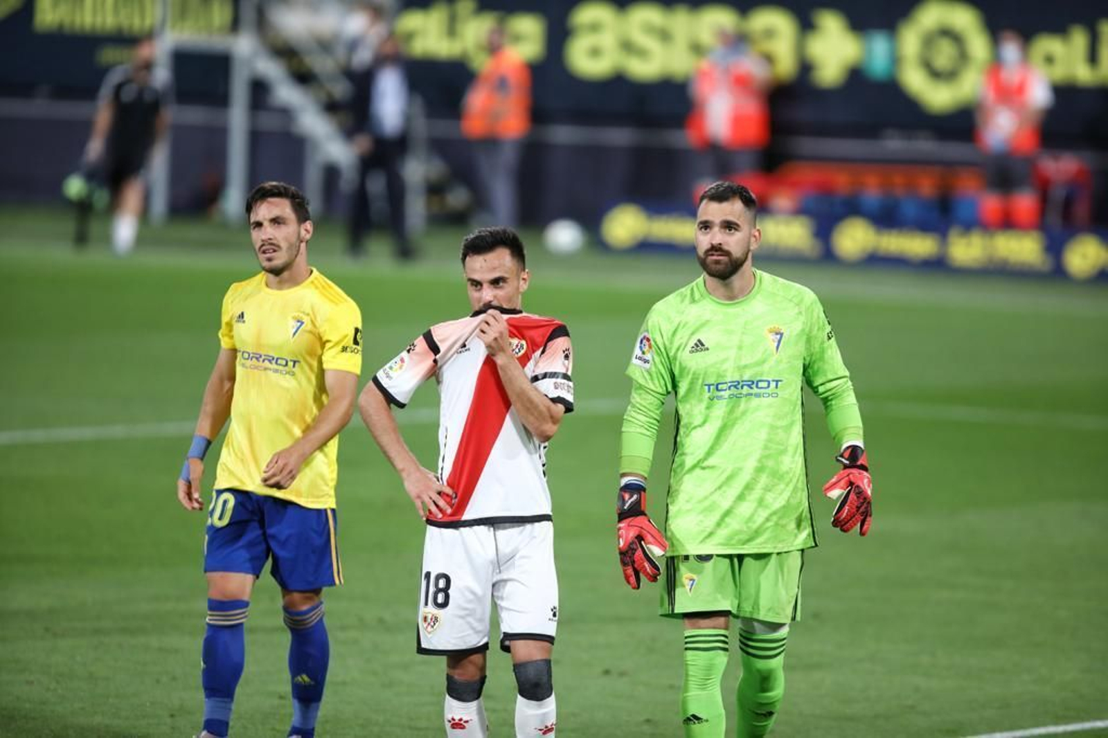 Las imágenes del Cádiz-Rayo Vallecano