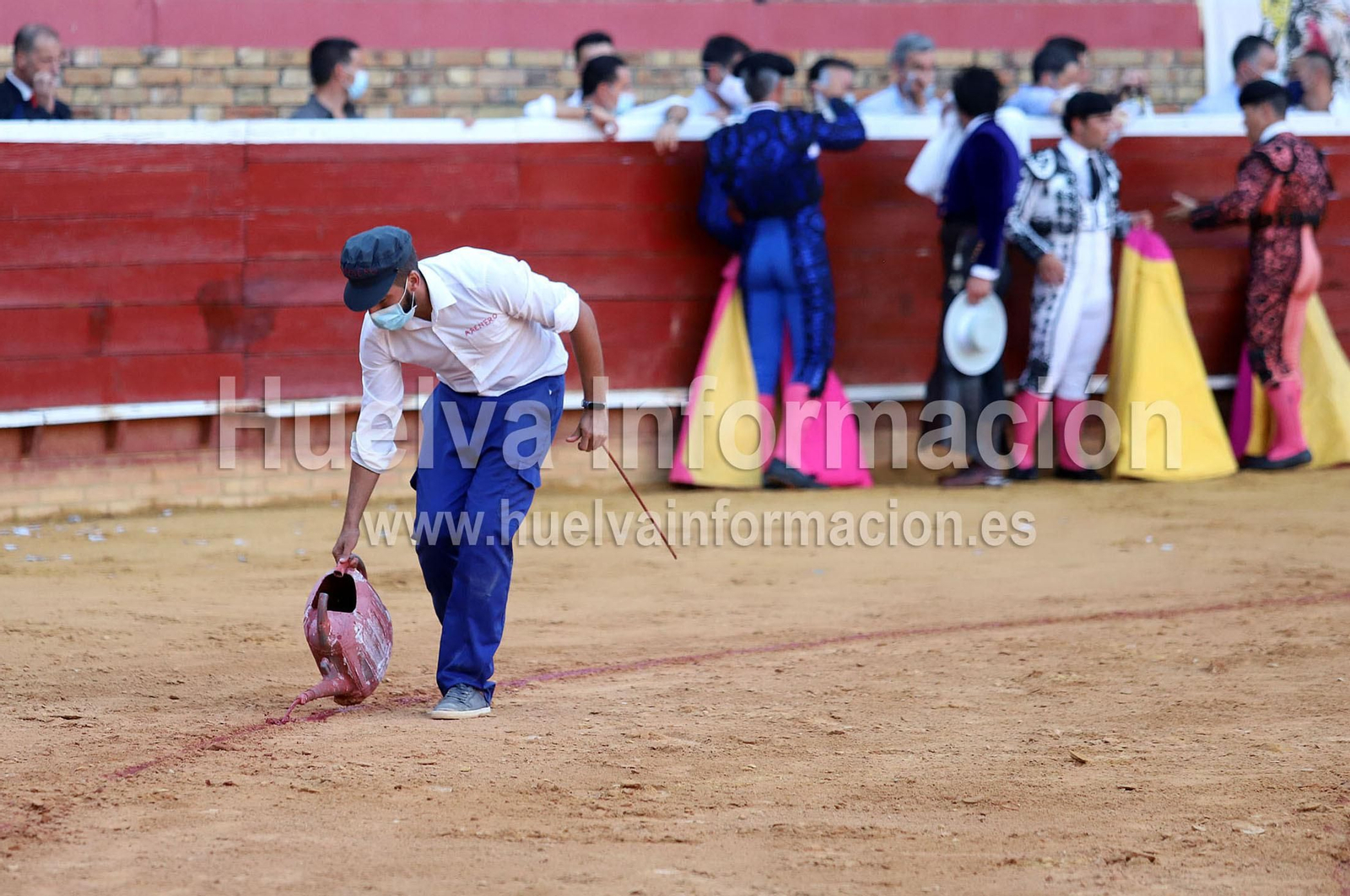 Las imágenes más destacadas de la corrida de toros del 3 de agosto en la plaza de toros de Huelva "La Merced"