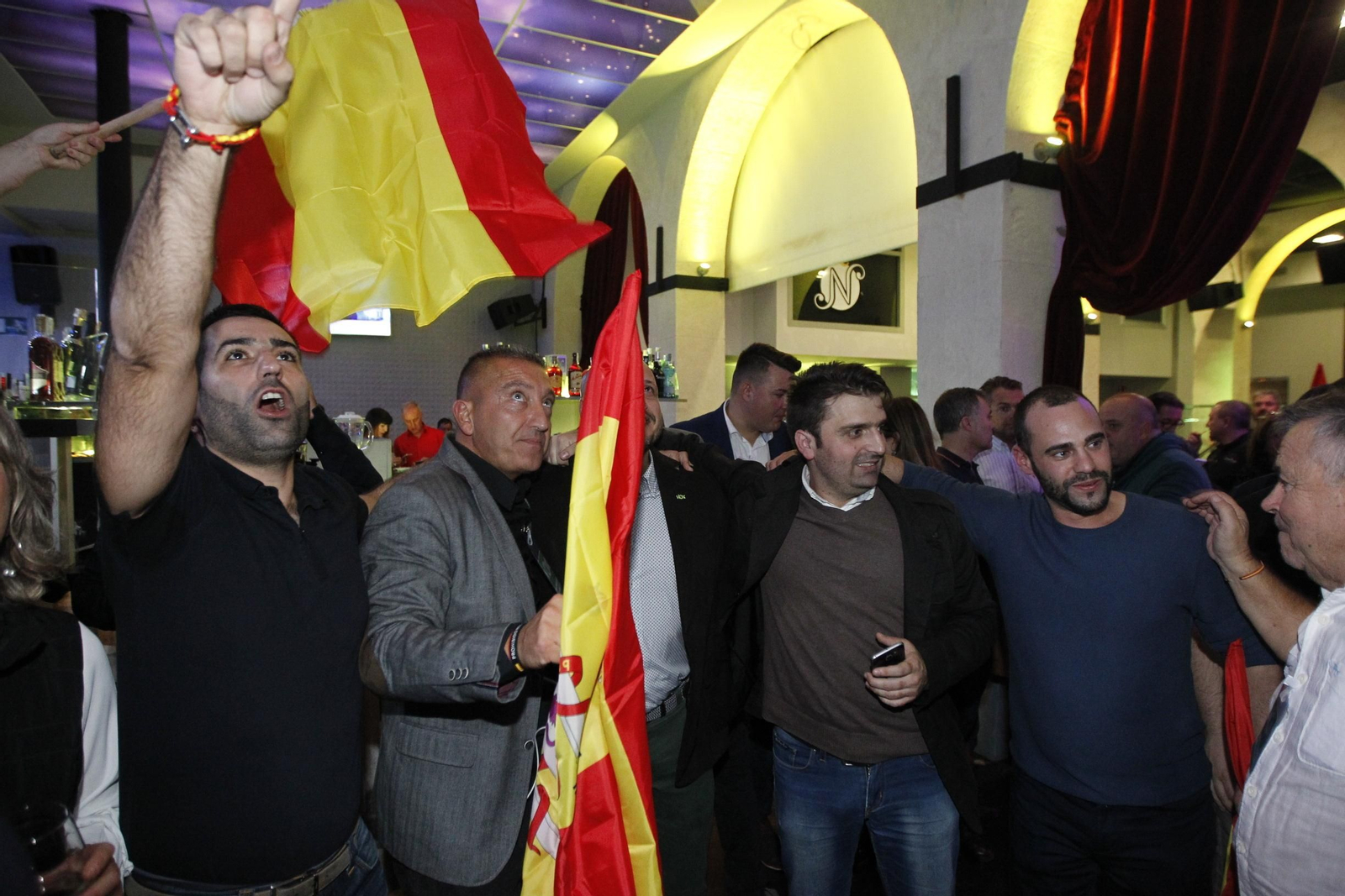 La fiesta de Vox Almería, en imágenes.