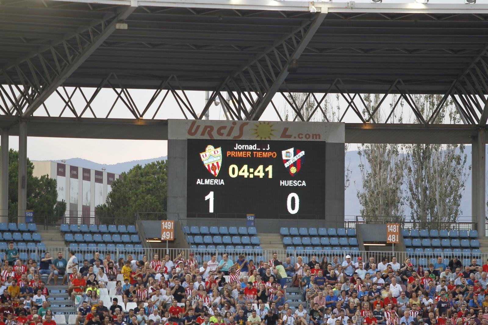 Fotogalería partido fútbol U.D. Almería-S.D. Huesca
