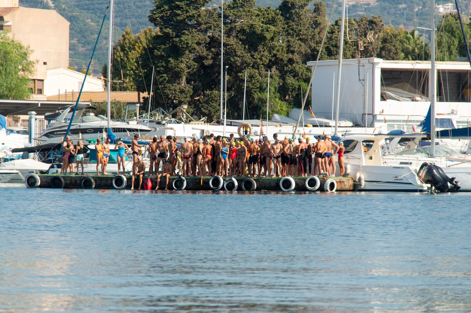 La LXXXIV Travesía a Nado del Puerto de Motril, en imágenes