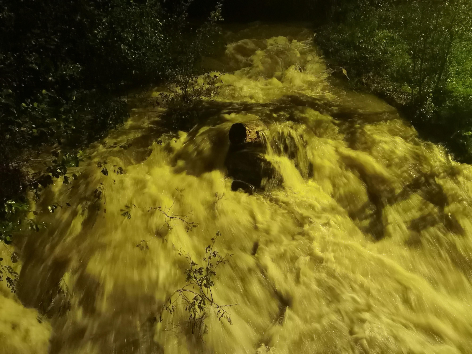El río de la Miel, tras las últimas lluvias.