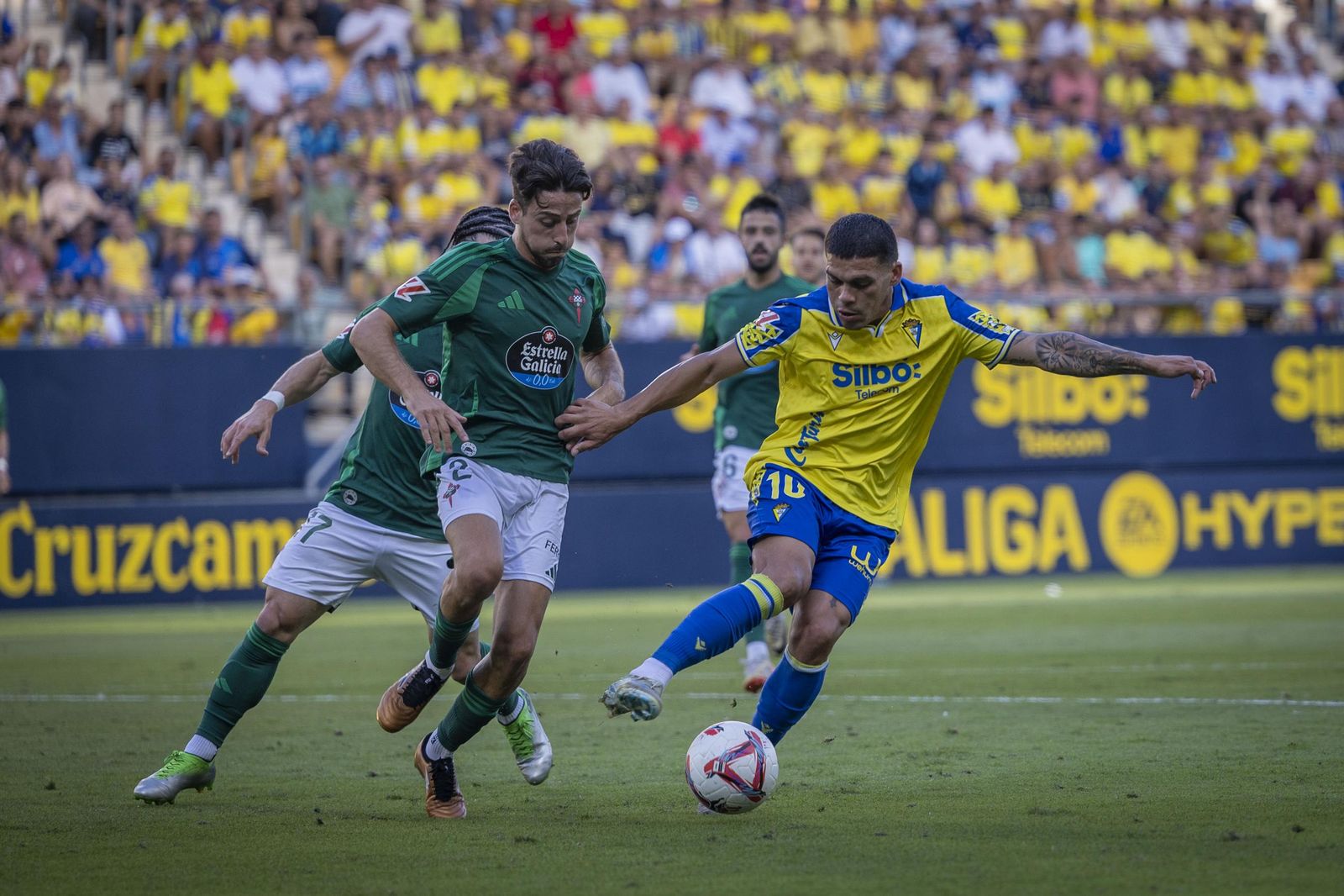 Las imágenes del Cádiz CF-Racing de Ferrol