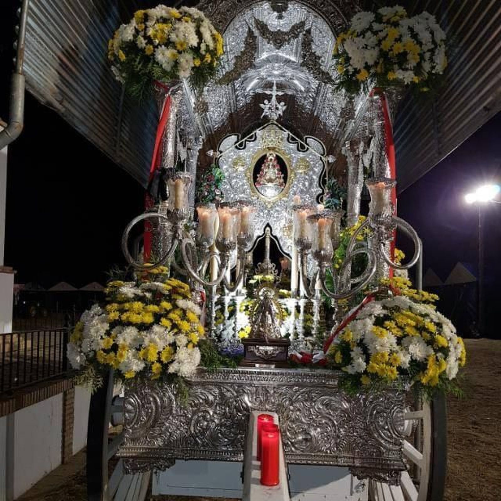 El Simpecado de la Hermandad de Moguer