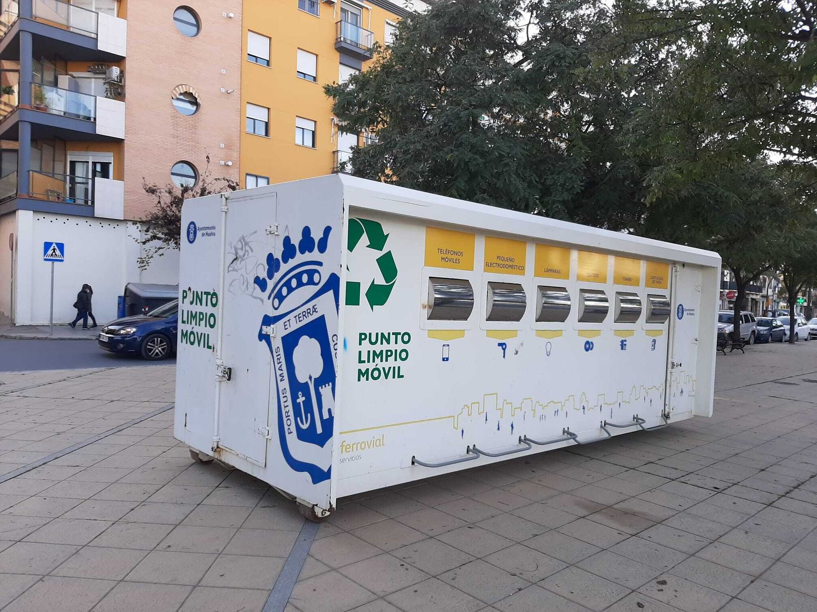 Imagen del contenedor del ‘Punto Limpio Móvil’