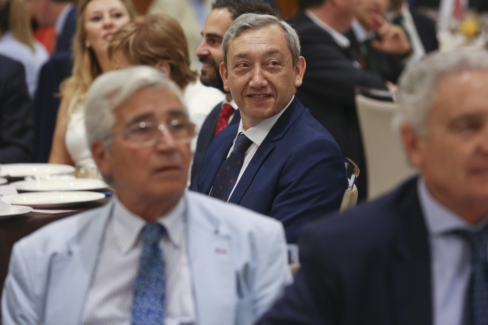 Las imágenes del Foro Joly con Elías Bendodo