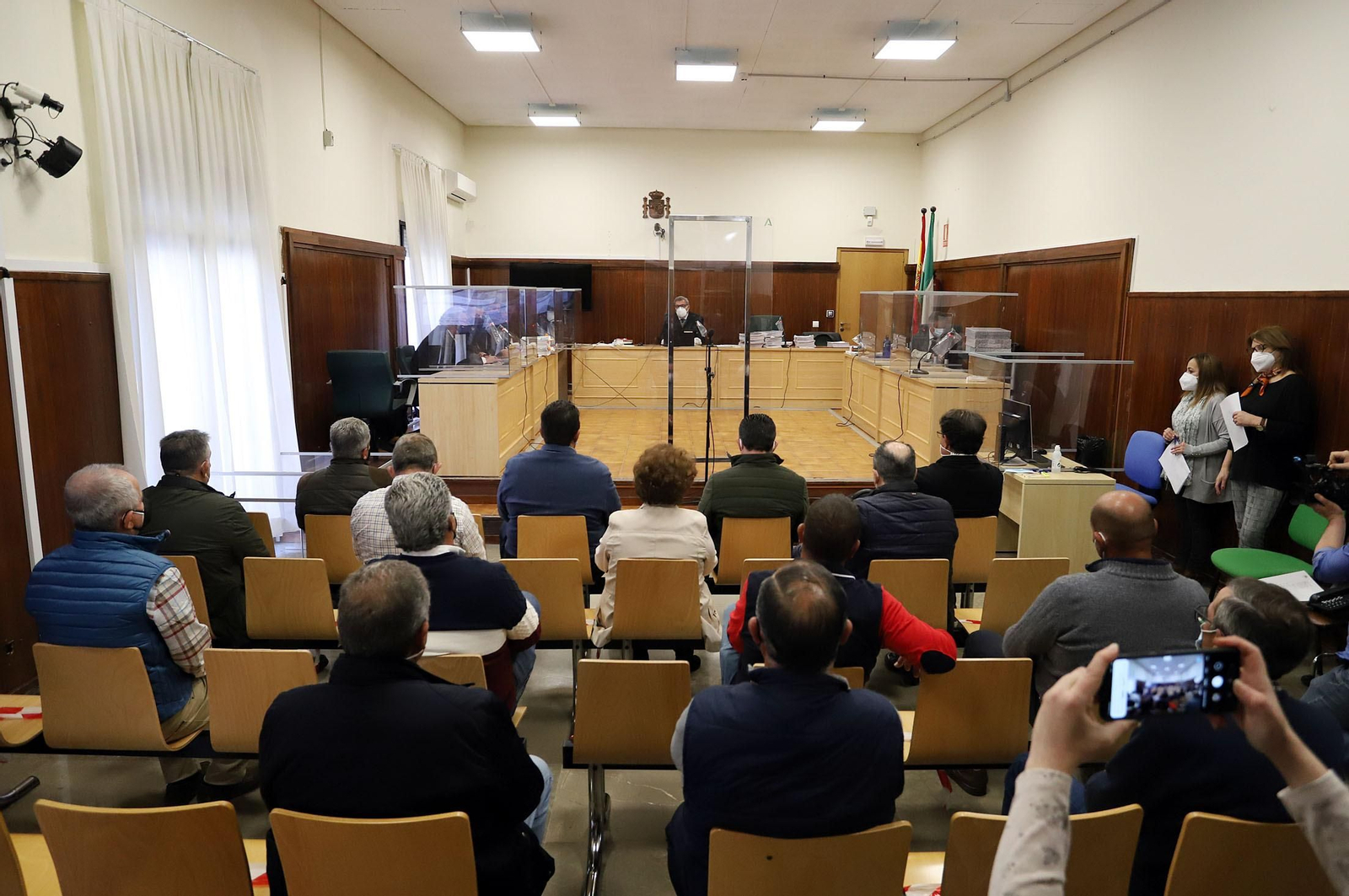 Los acusados por el caso Matalagrana en la primera jornada de la vista oral.