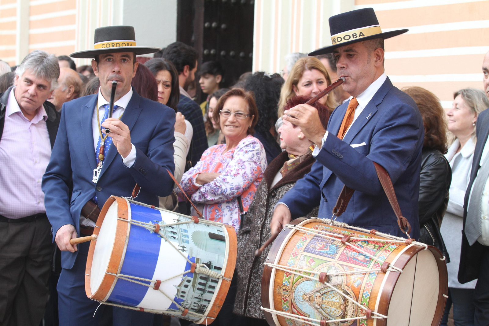 Imágenes del Recorrido del Rosario Glorioso de La Magna Rociera