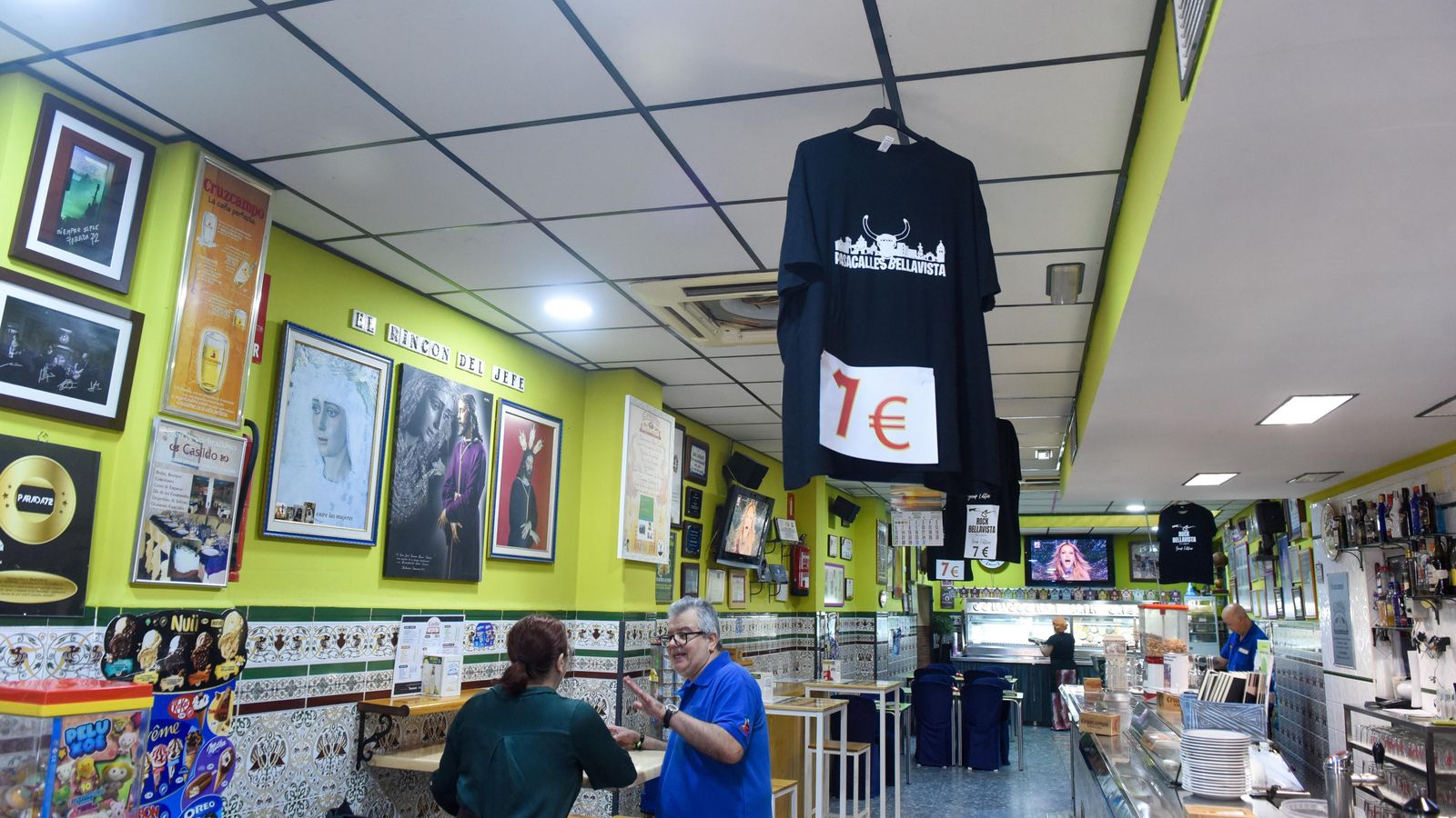 Interior del bar Casildo