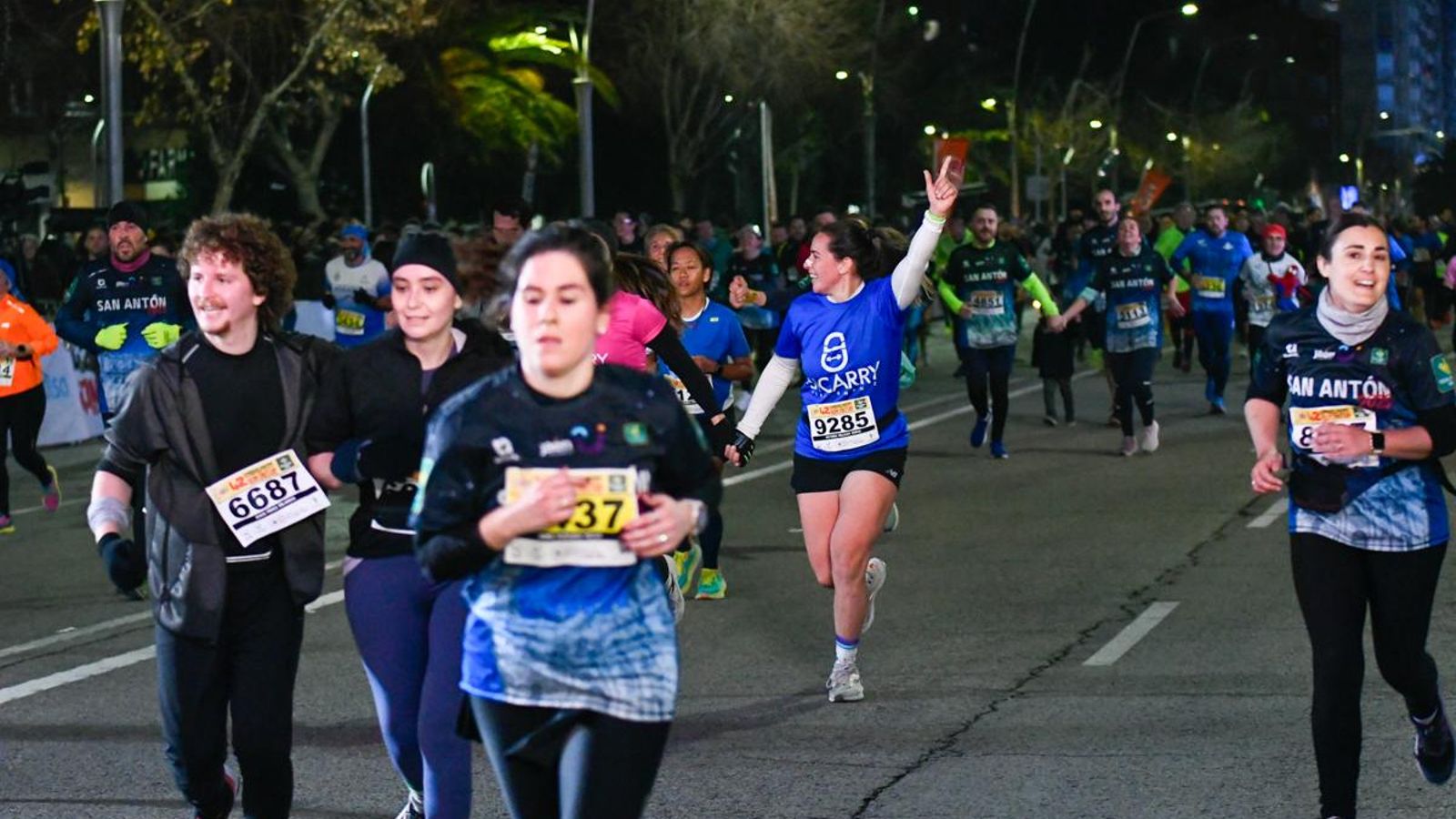 En imágenes: búscate en tu llegada a meta de la Carrera de San Antón 2025 (10)