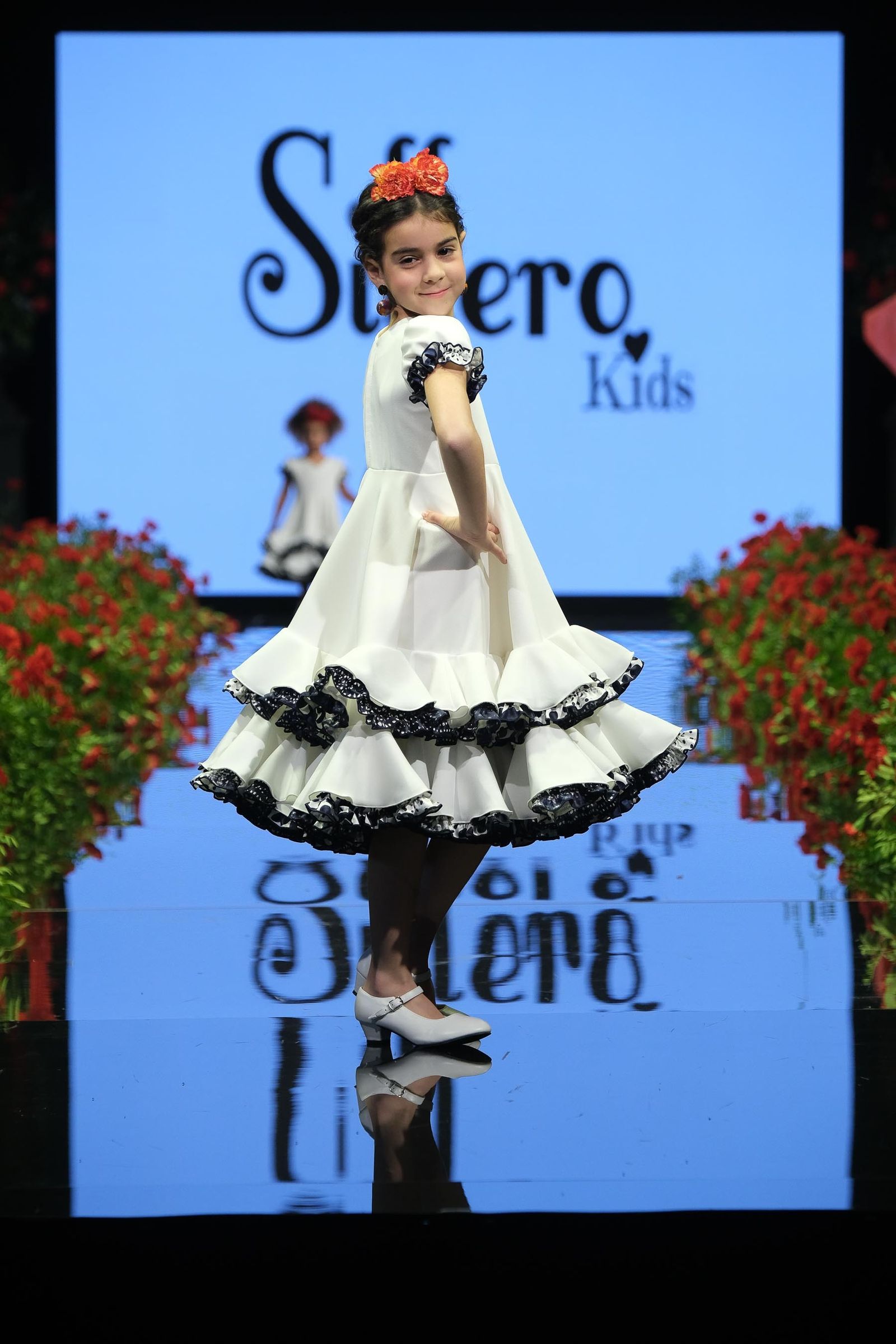 Desfile infantil de Ernesto Sillero en la Pasarela Flamenca Jerez Tío Pepe 2023