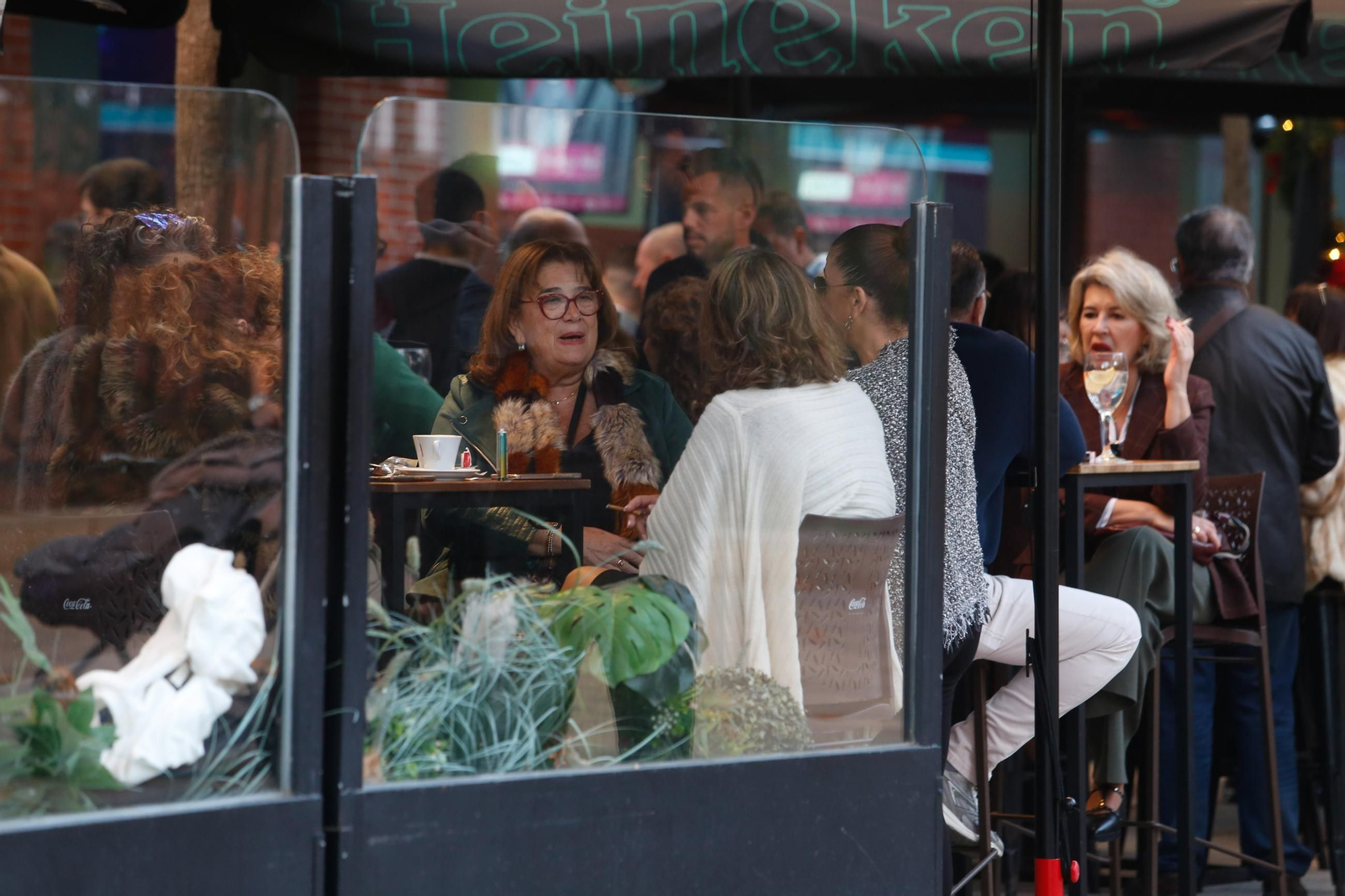 Búscate en las fotos del tardeo en el Día de la Constitución en Algeciras