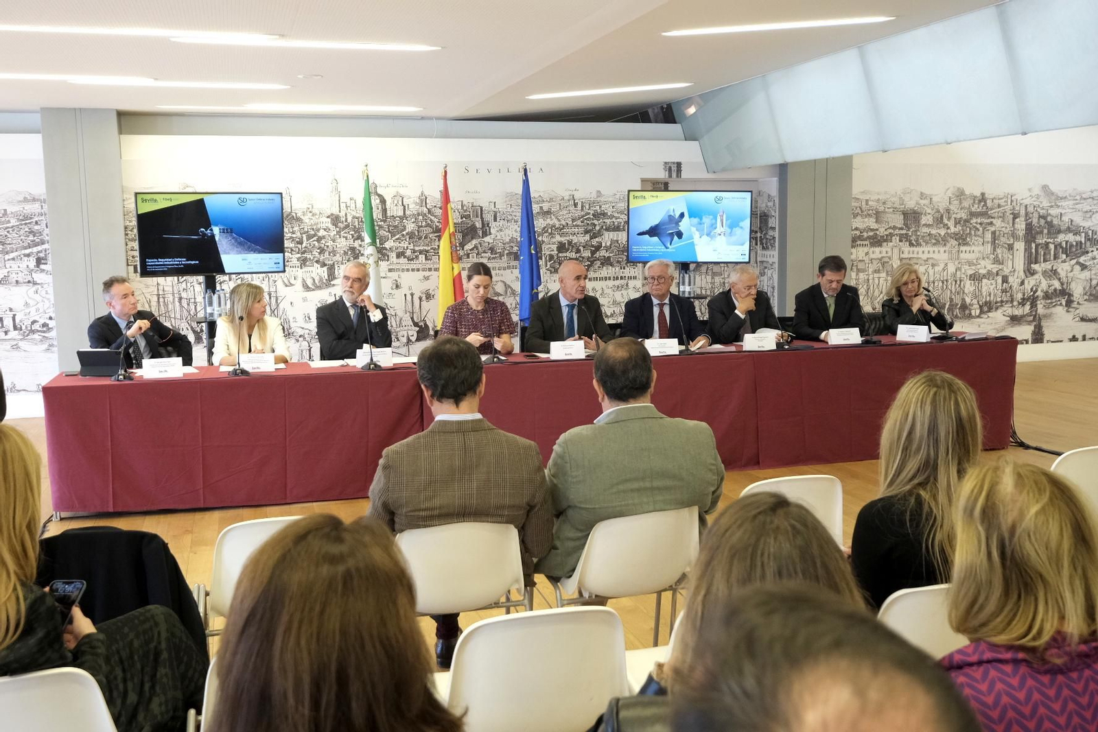 Presentación del Space & Defense Industry Sevilla Summit.