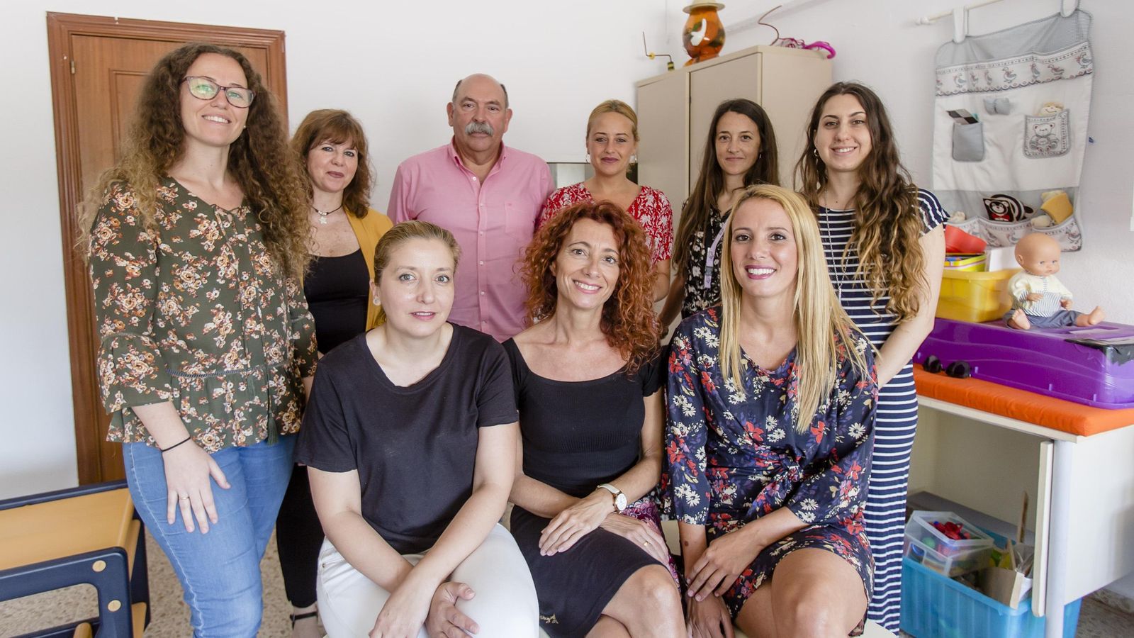 El equipo de trabajo de Aspademis junto a Paco Martín, gerente-presidente.