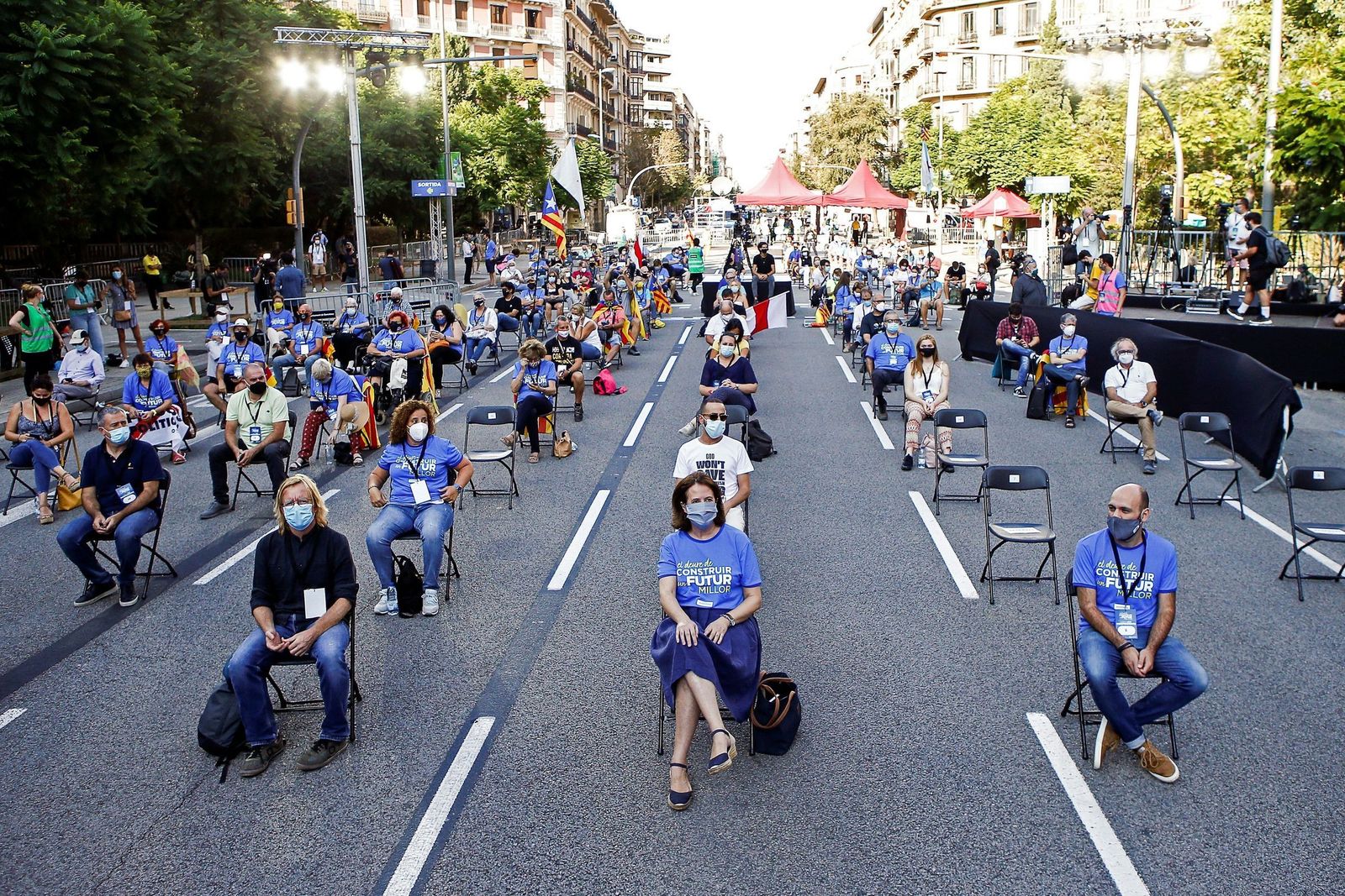 La presidenta de la ANC, Elisenda  Paluzie (c), durante la pasada Diada.