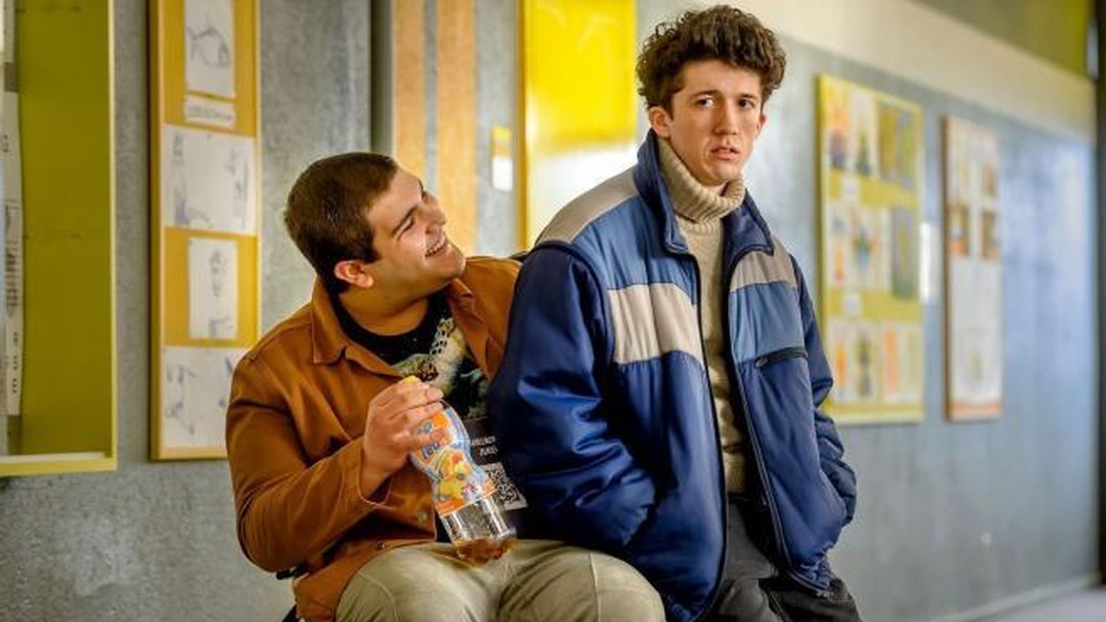 Como vender drogas online fotograma./ 20MINUTOS