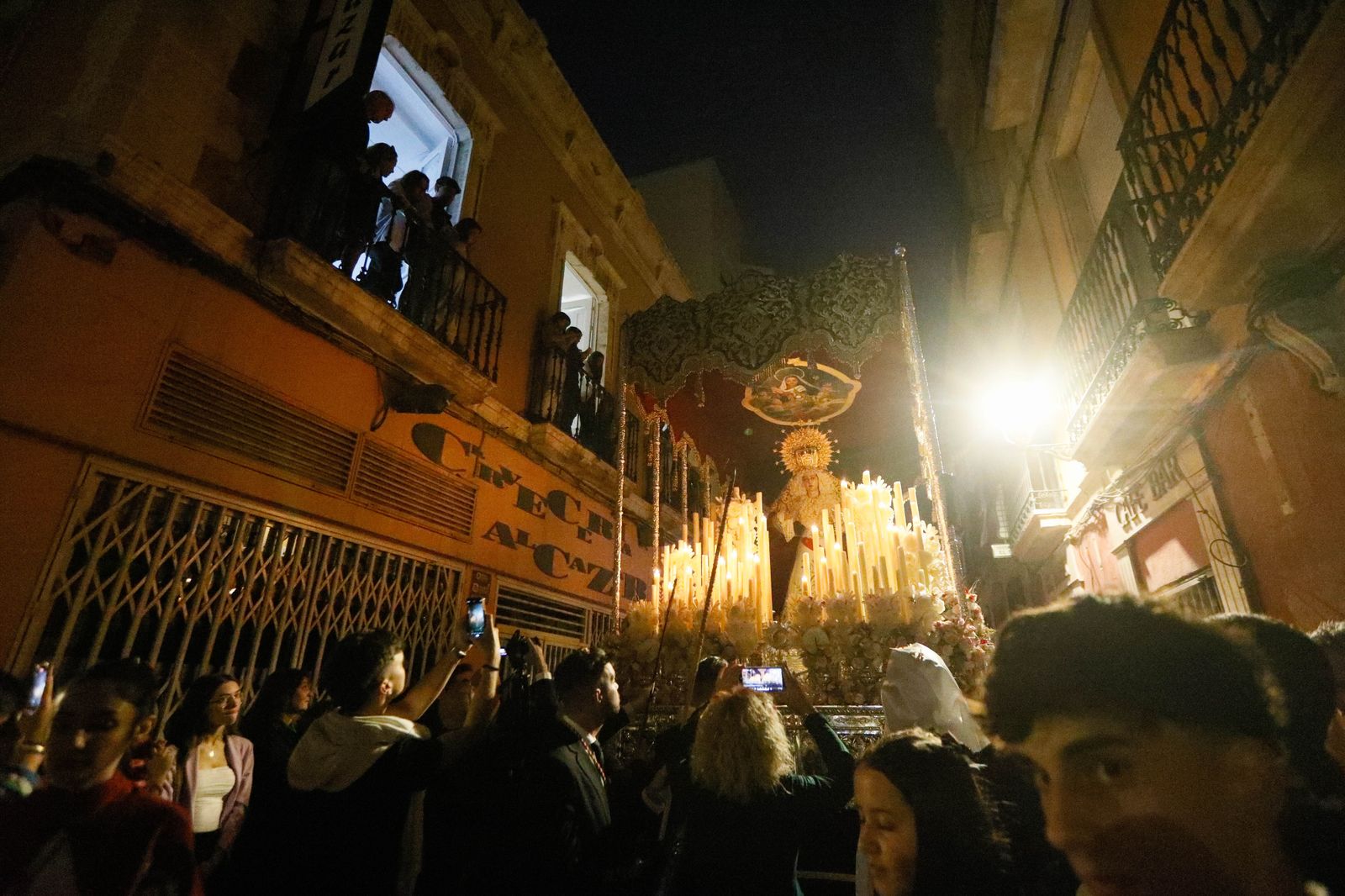 Te contamos en imágenes la Santa Cena tras la lluvia en la ciudad
