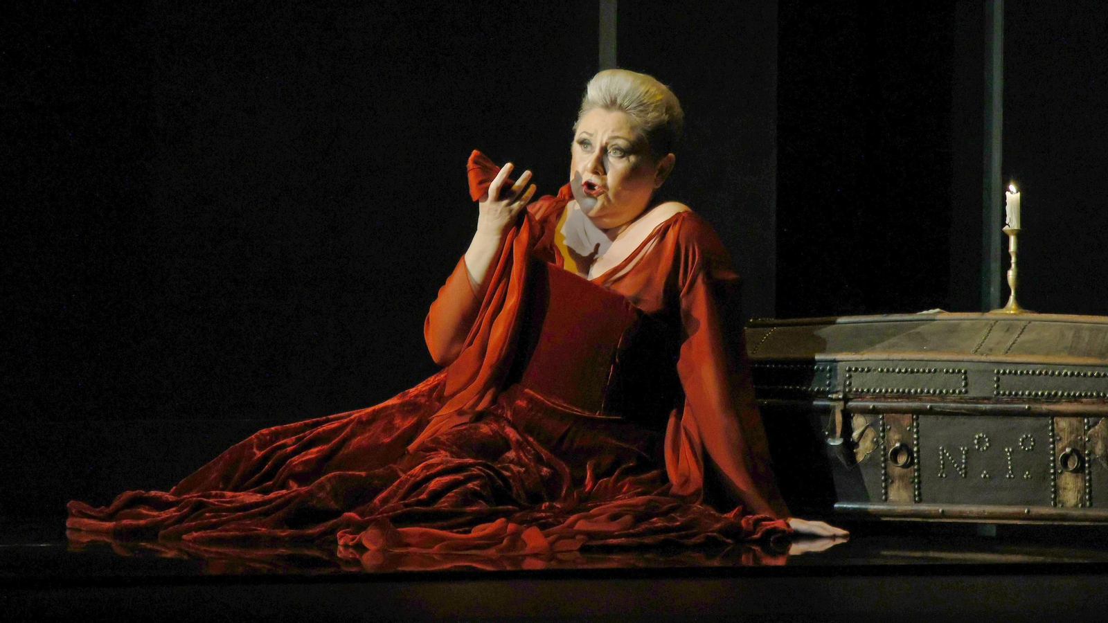 Imágenes de la ópera Macbeth en el Teatro Villamarta de Jerez