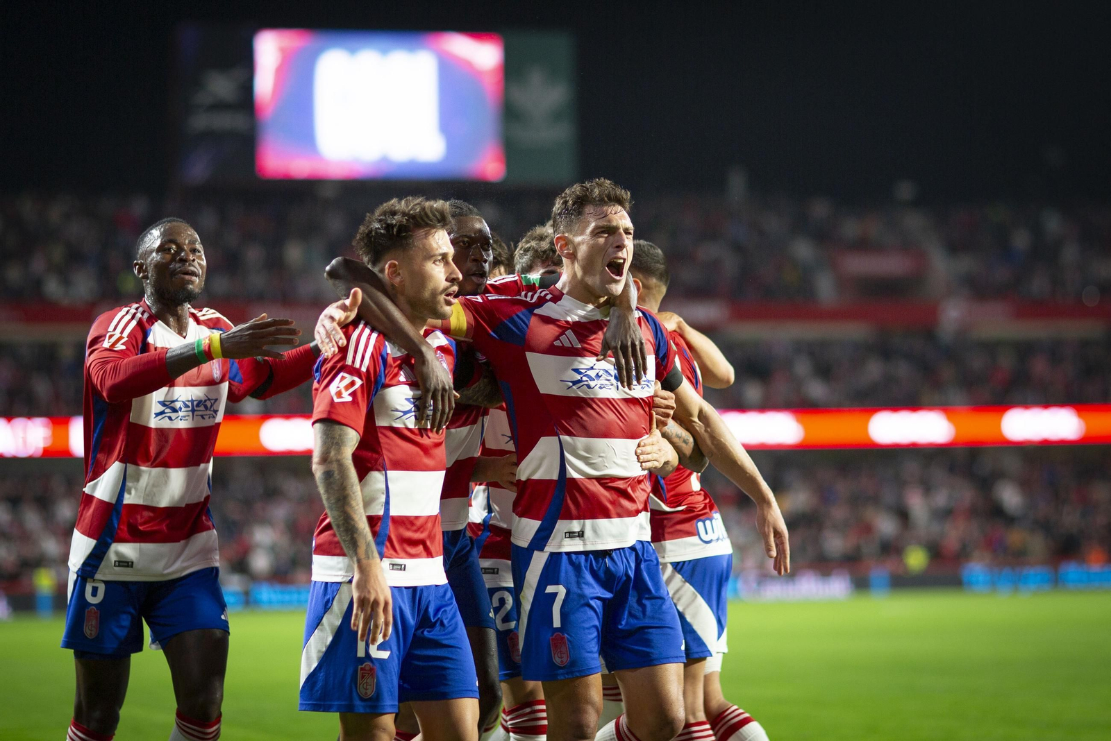 Lucas Boyé lleva varias semanas lesionado.