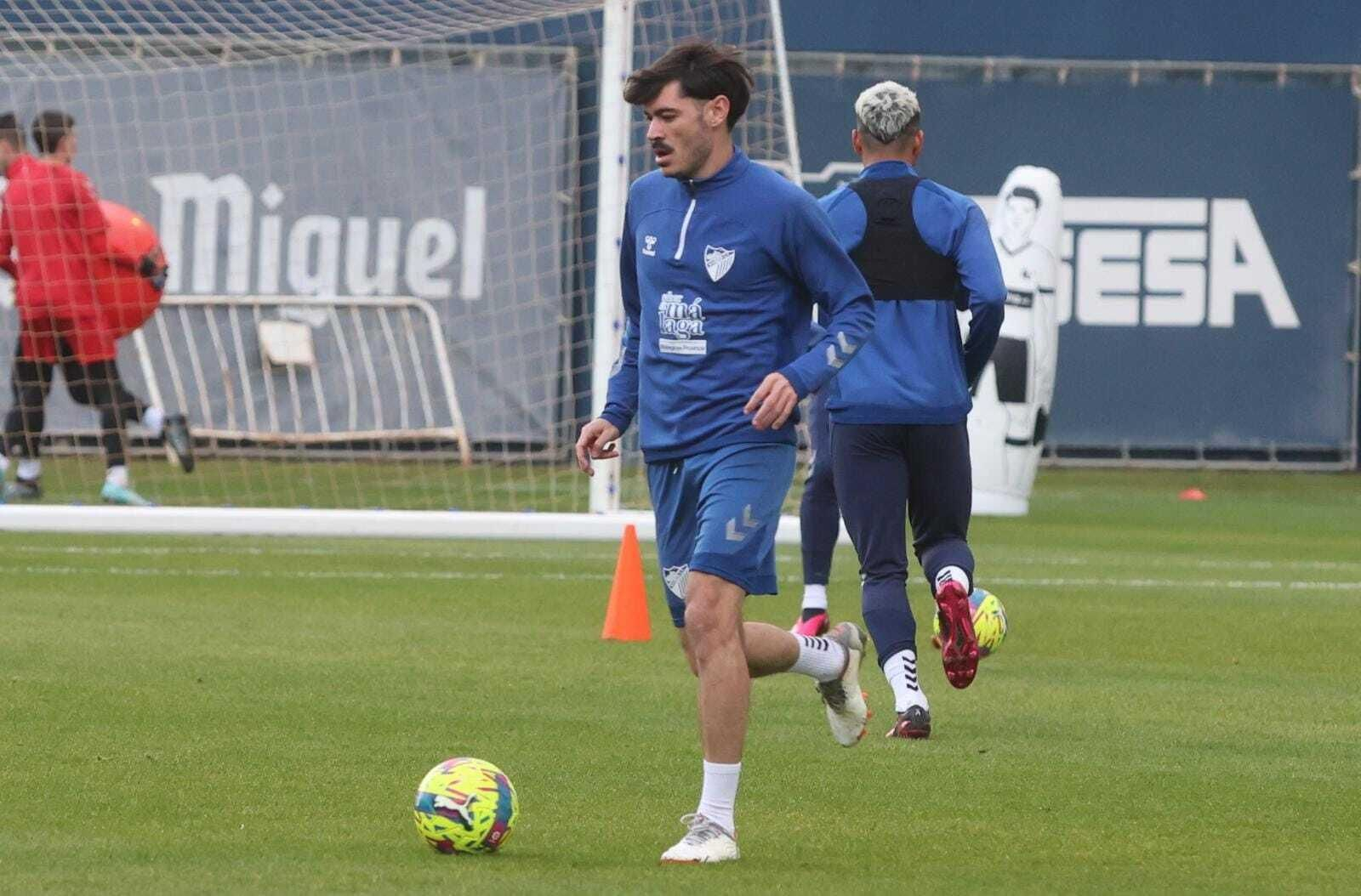 Las fotos del entrenamiento con Pepe Mel al frente