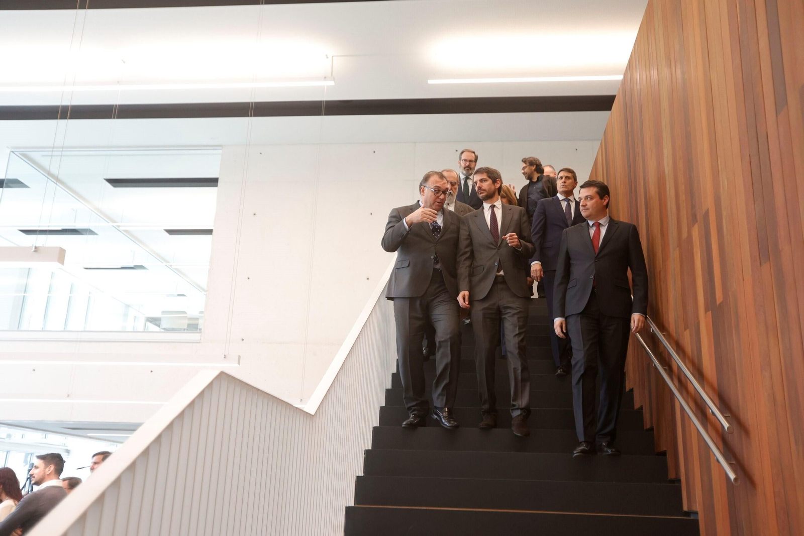 La inauguración de la Biblioteca Grupo Cántico de Córdoba, en imágenes