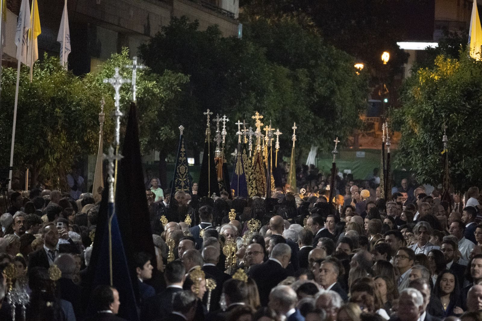 Las mejores imágenes de la procesión de la Amargura Coronada