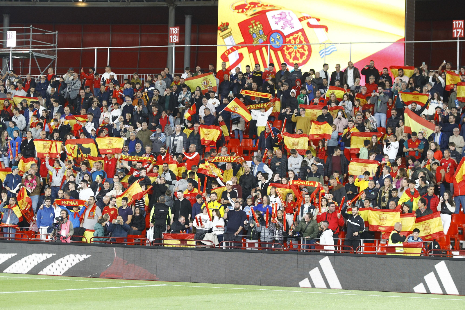 Imágenes del partido de fútbol amistoso entre las selecciones de España y Suiza Sub 21, disputado en Almería