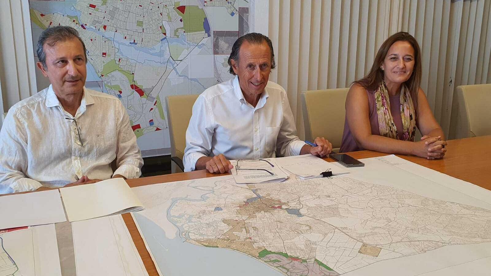 Rueda de prensa de presentación del avance. Rueda de prensa de presentación del avance.