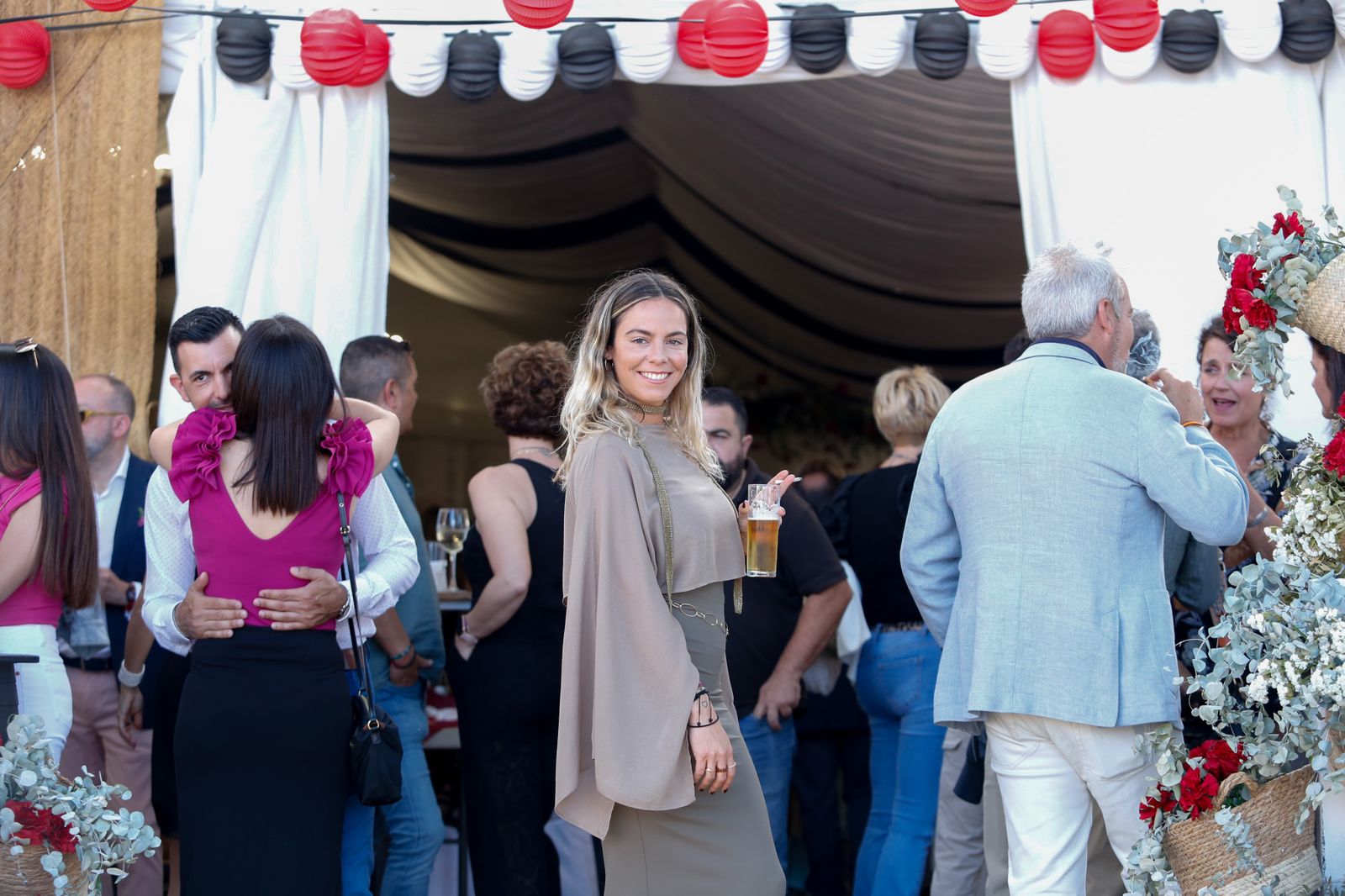 Búscate en la fotos del viernes en la feria de Los Barrios