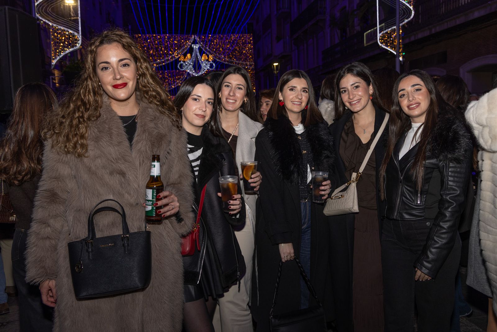 Concierto extraordinario a pie de calle: Paco Martínez