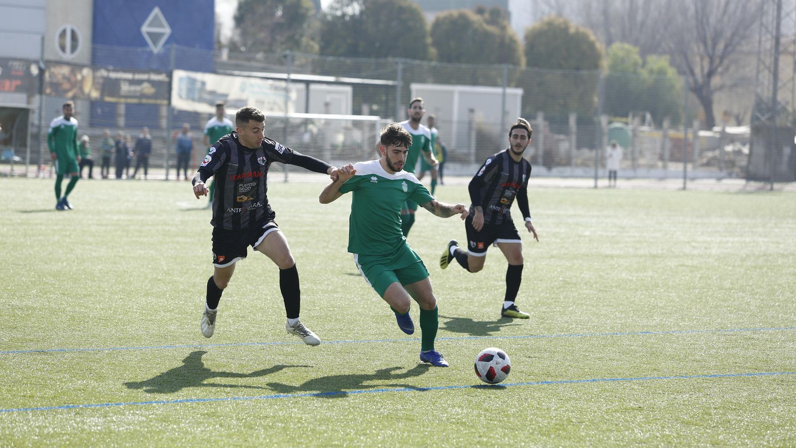 El Atarfe sumó un punto en casa ante el Antequera.