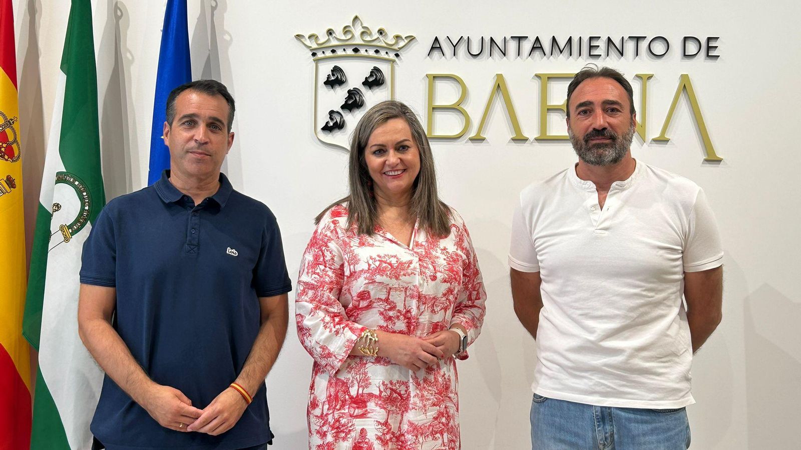 Juan Andrés García, María Jesús Serrano y David Bazuelo. Juan Andrés García, María Jesús Serrano y David Bazuelo.