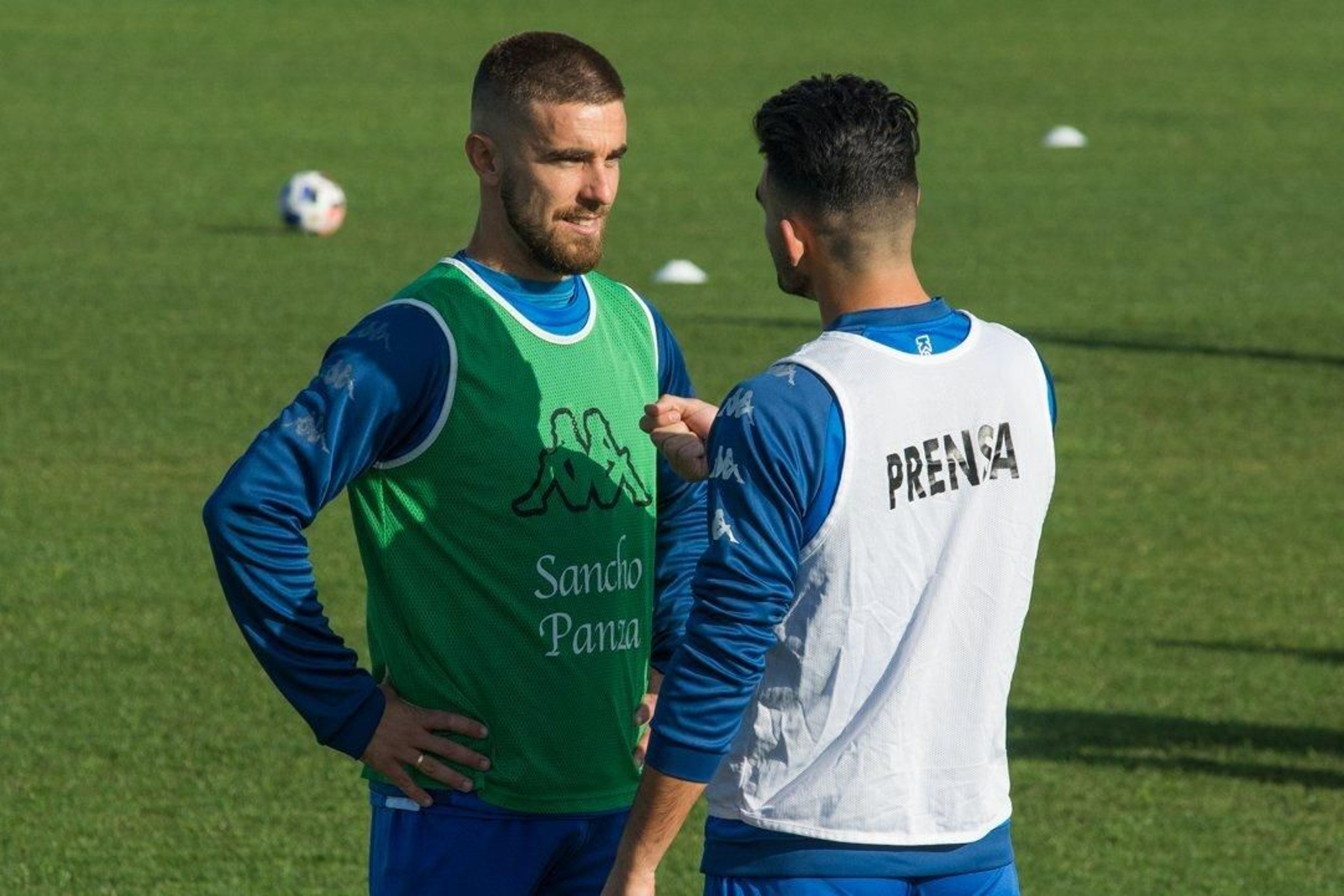 El delantero algecireño Francis Ferrón, en un entrenamiento con el San Fernando.