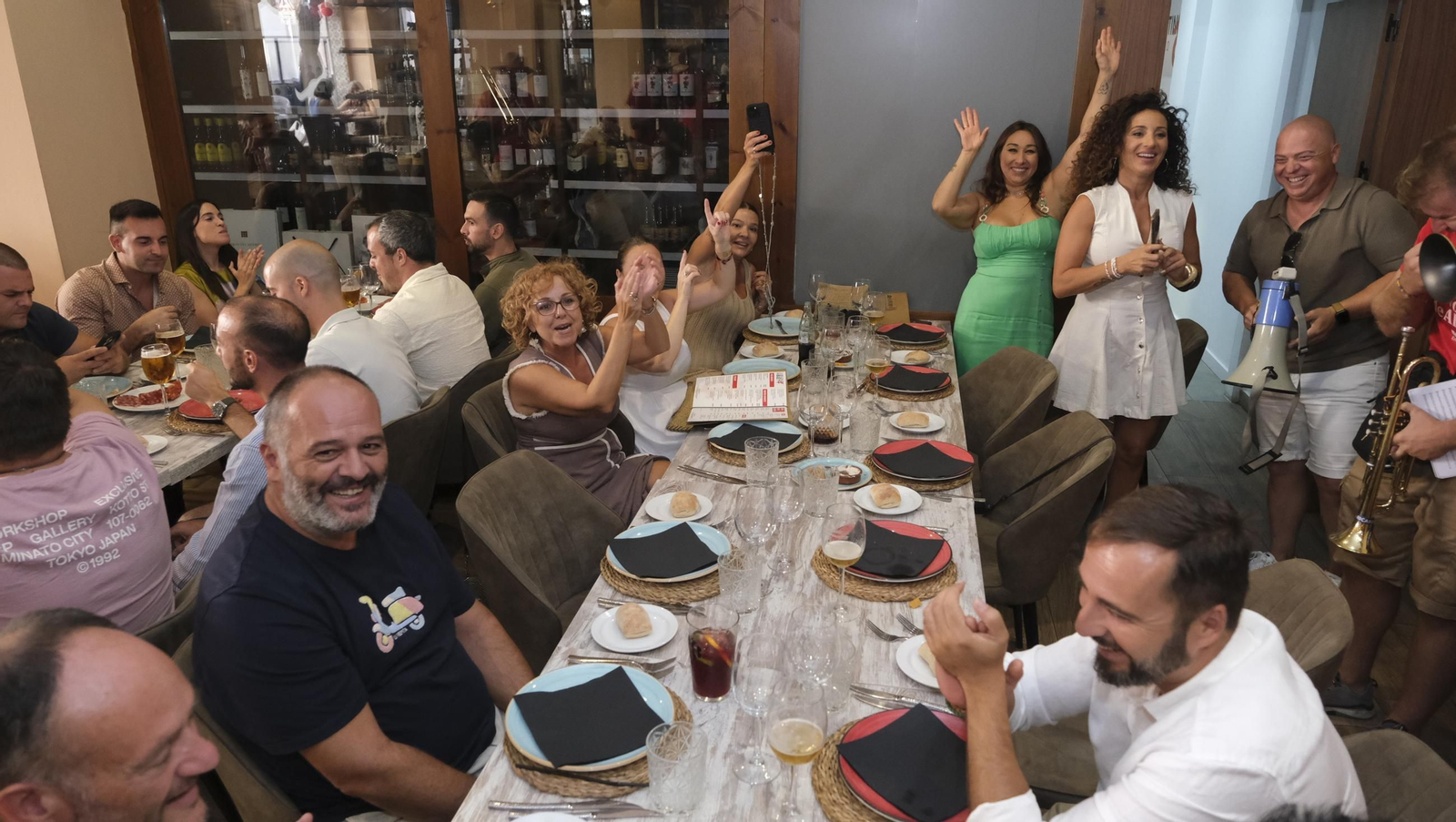 Sábado de Feria del Mediodía de Almería en La Bellota y El Buey, en La Cuarta Planta y en los ambigús