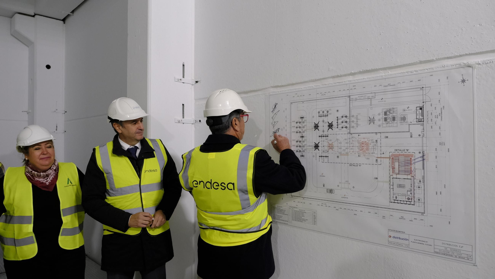 La subestación eléctrica de Endesa en Sorbas muestra sus mejoras, en fotos