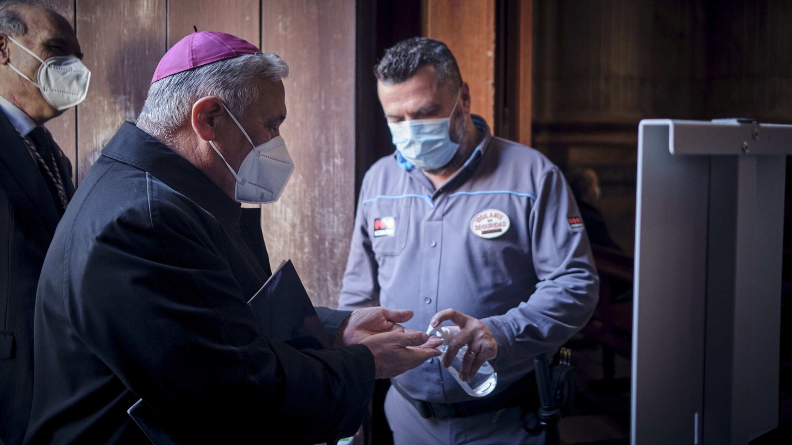 Vía Crucis de Piedad en el interior de La Catedral.