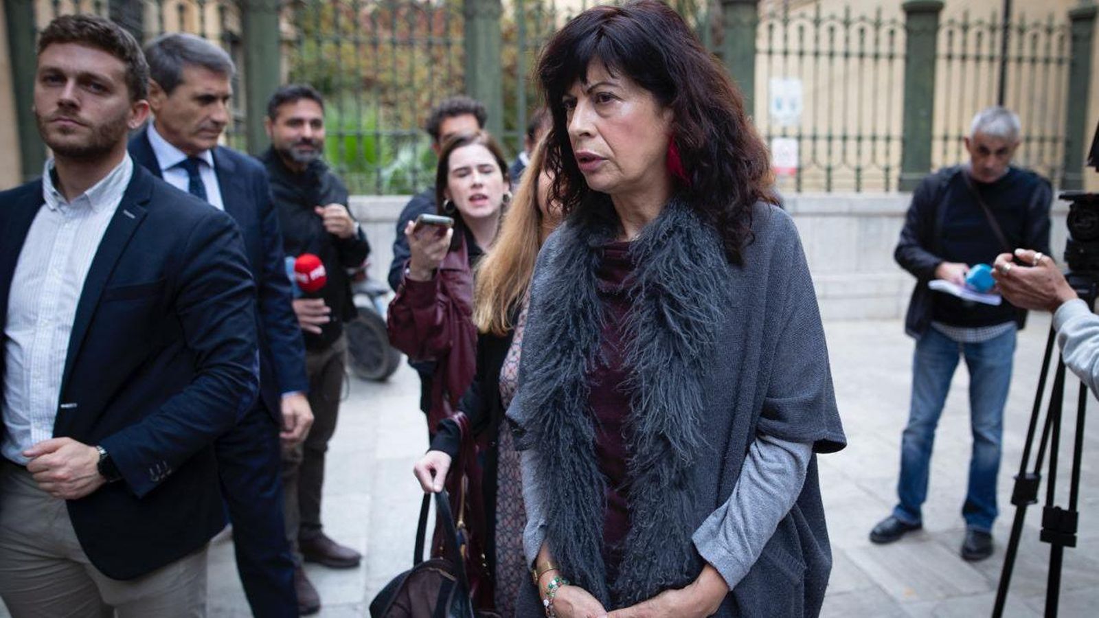 La ministra de Igualdad, Ana Redondo, en su visita a Granada