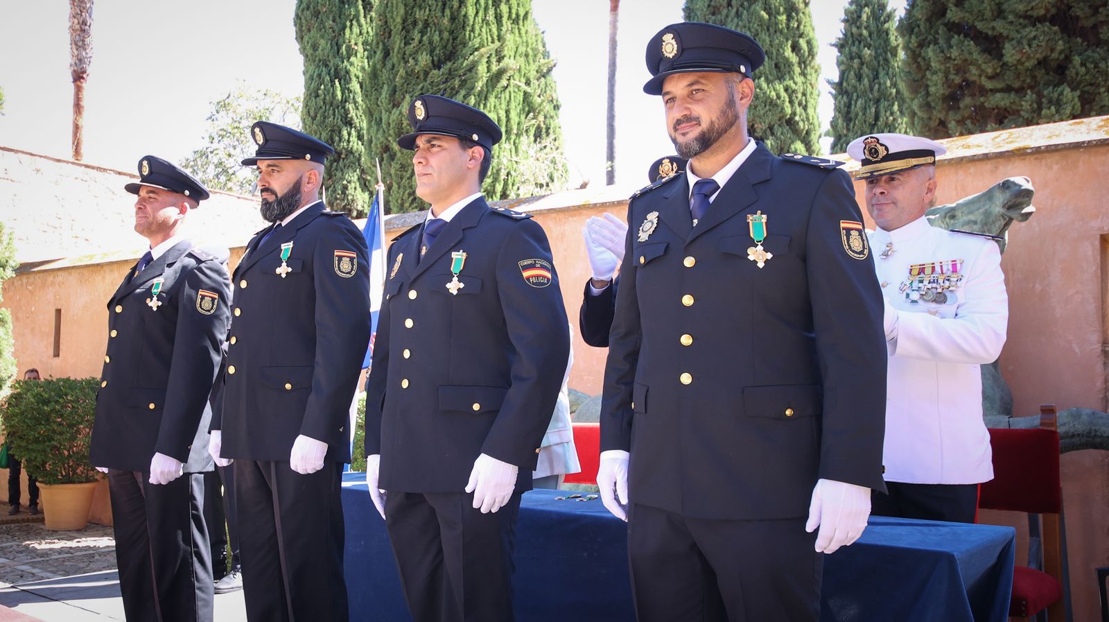 Emotivo acto por el Día de la Policía Nacional celebrado en Jerez