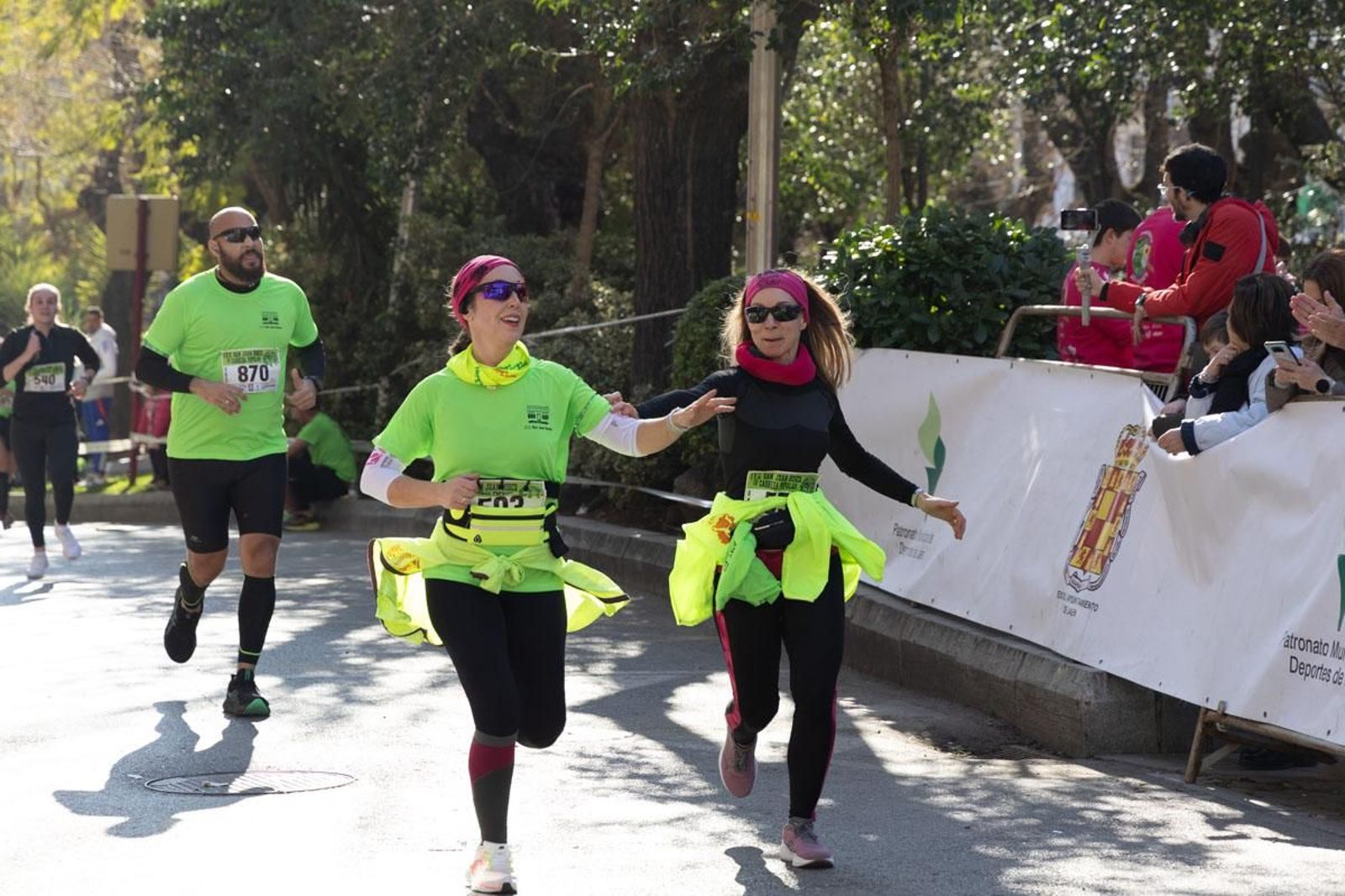 Deporte y solidaridad se unen en la IV Carrera Popular IES San Juan Bosco, en imágenes
